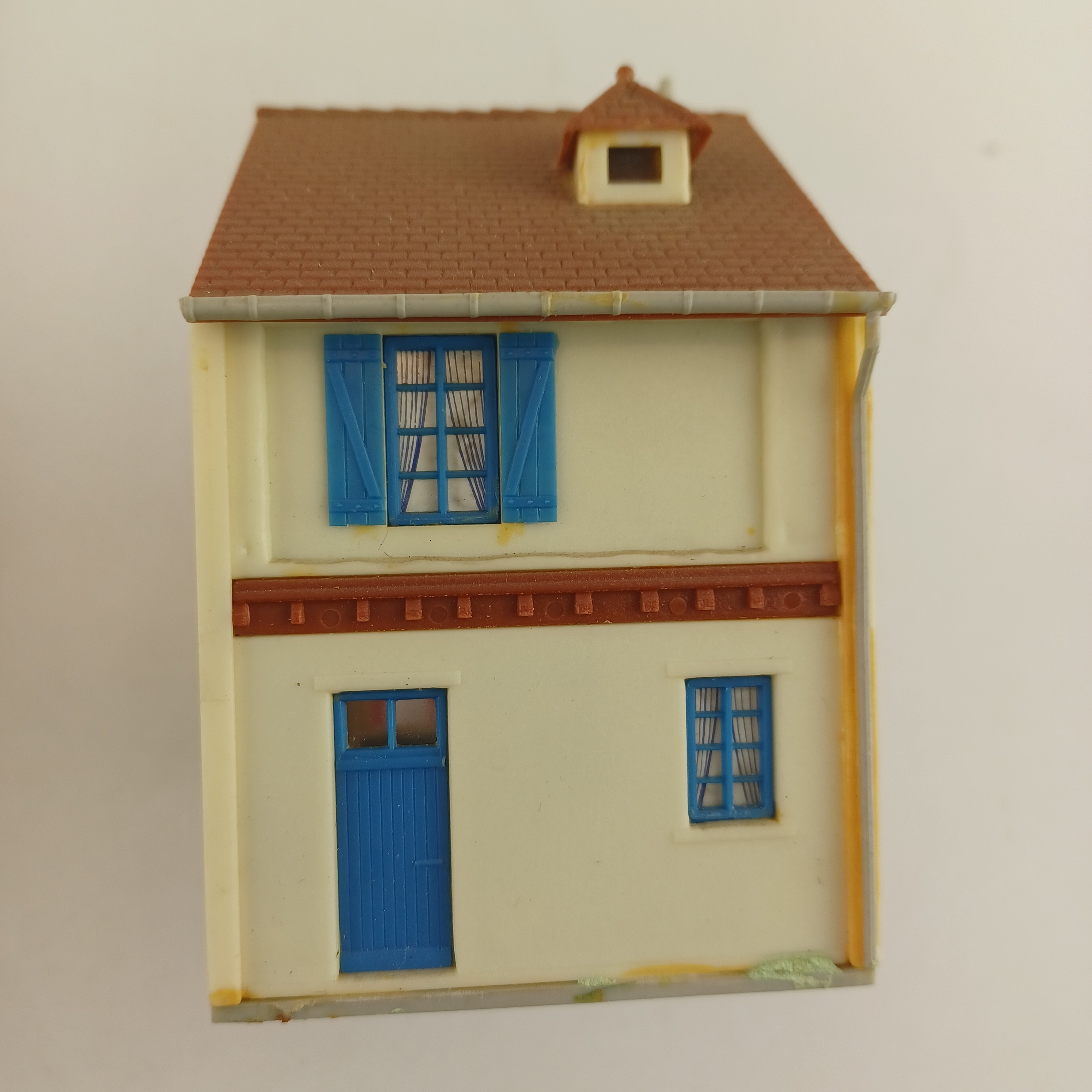 Voir photo 5 de Maquette de modélisme d'une pompe à essence Valem de Paris porte de Bagnolet de 6x10x9 cm Maquette de modélisme d'une pompe à essence Valem de Paris porte de Bagnolet de 6x10x9 cm Très bon état - Vue 5 -