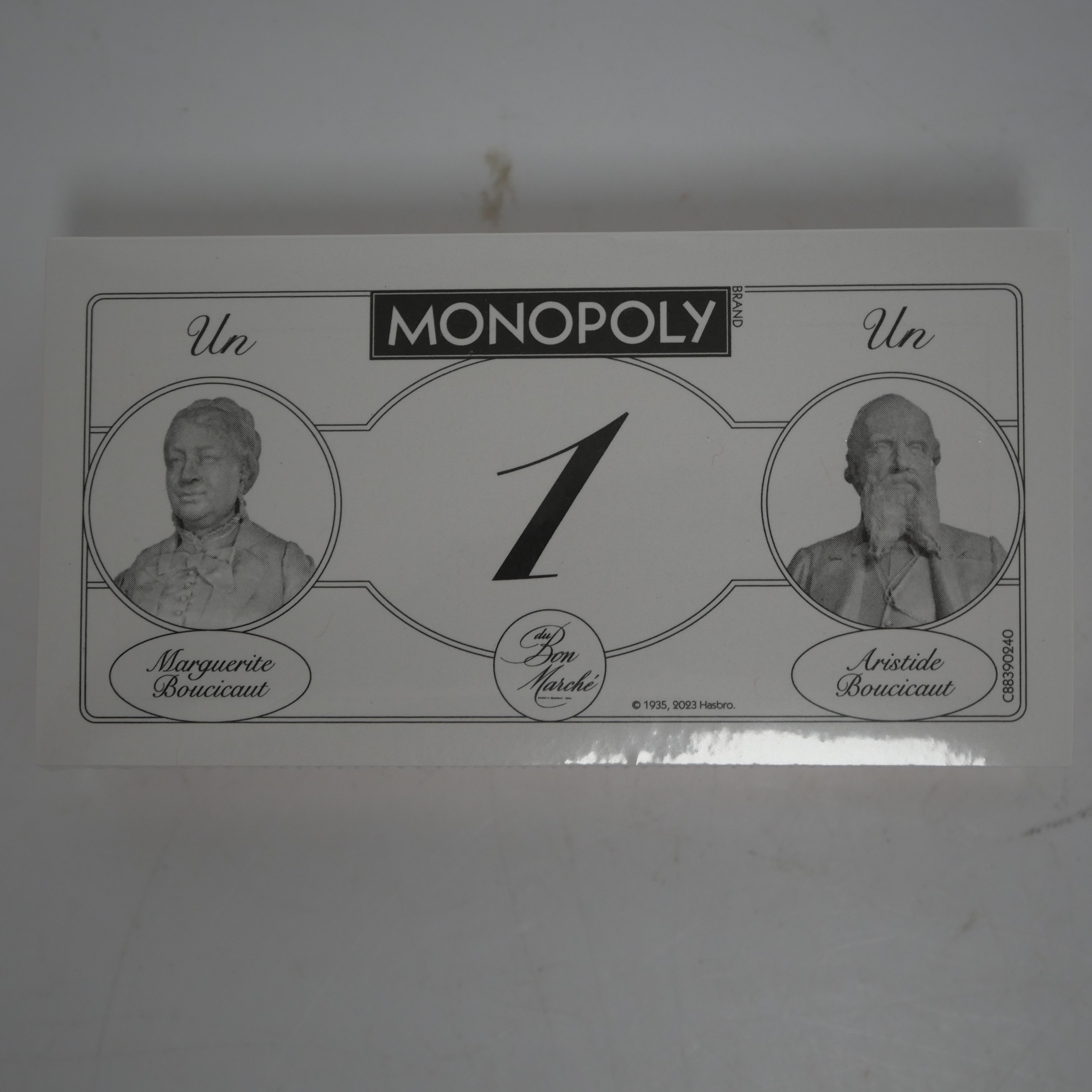 Voir photo 8 de Jeu Monopoly Le Bon Marché Rive Gauche Jeu Monopoly Le Bon Marché Rive Gauche Comme neuf - Vue 8 -