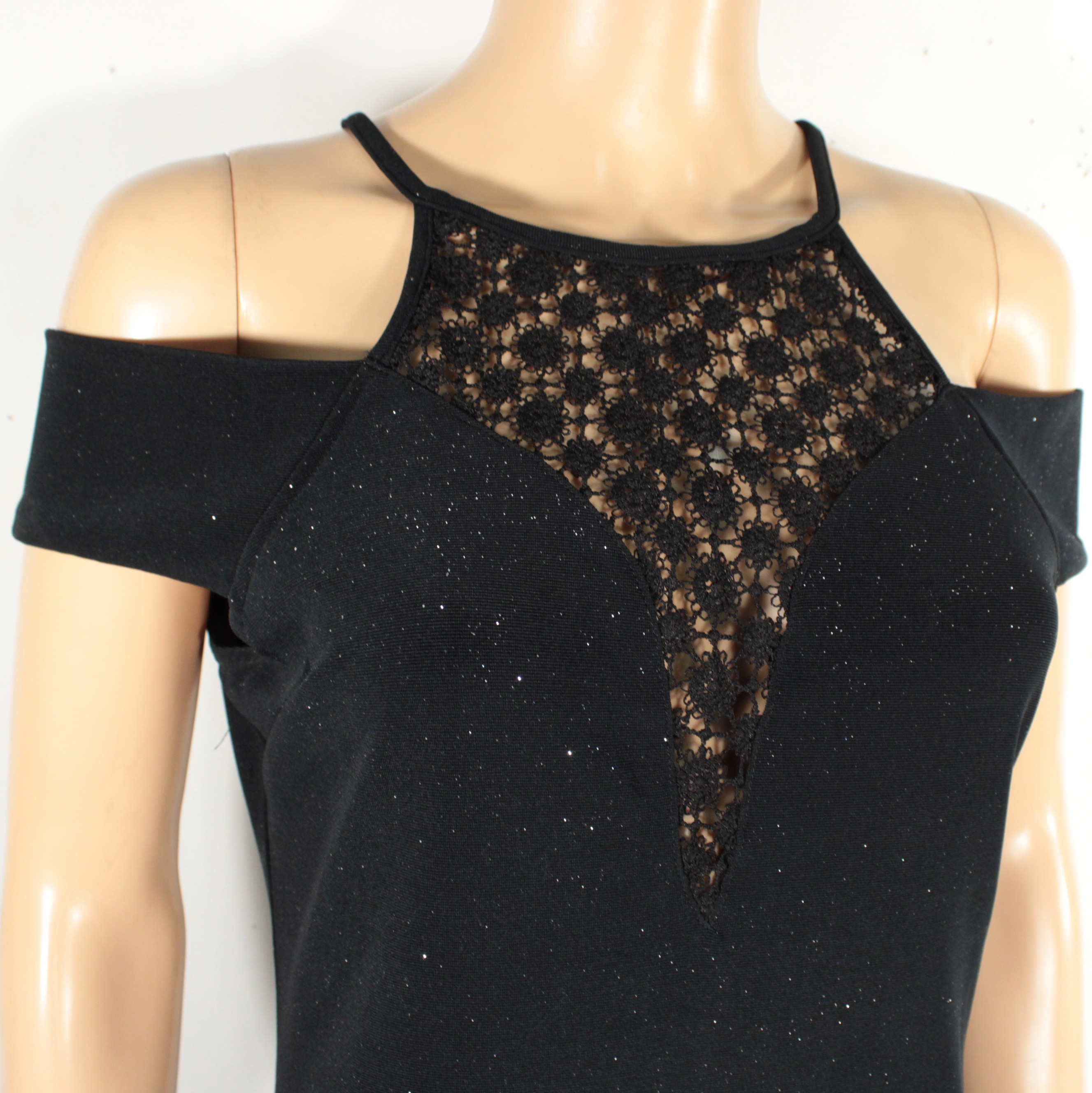 Robe Femme Noire IN VOGUE PARIS Taille Estimée M  -  reconditionné disponible sur Label Emmaüs