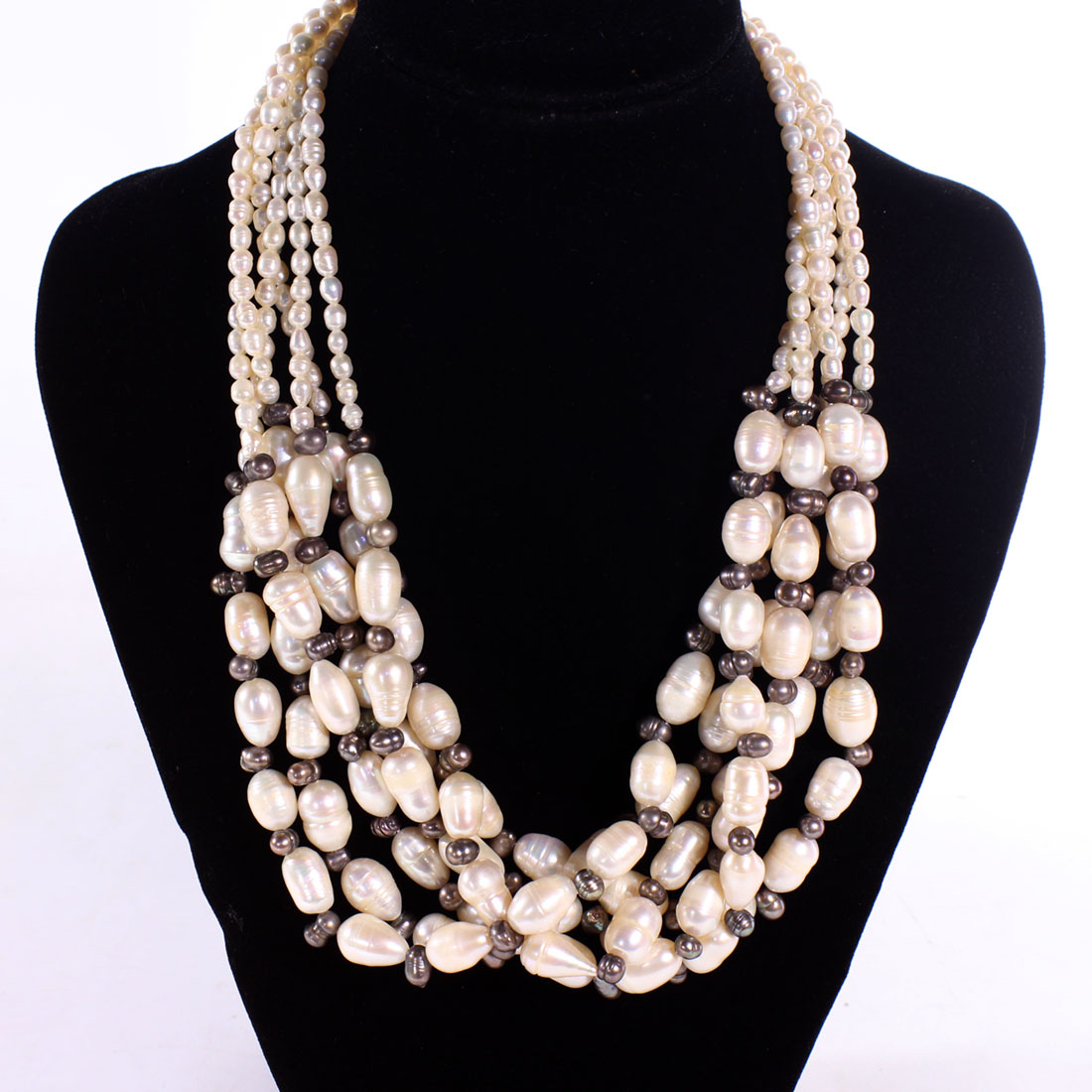 Collier 6 rangs en perles d'eau douce baroques Très bon état - Vue 3 - 