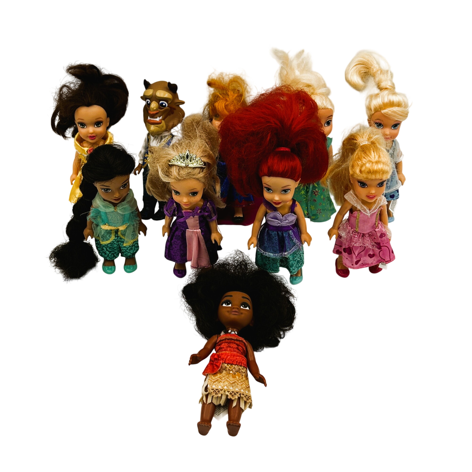 Acheter Lot de 10 petites poupées Disney Bon état - 20,00 € Lot de 10 petites poupées Disney Bon état - reconditionné disponible sur Label Emmaüs
