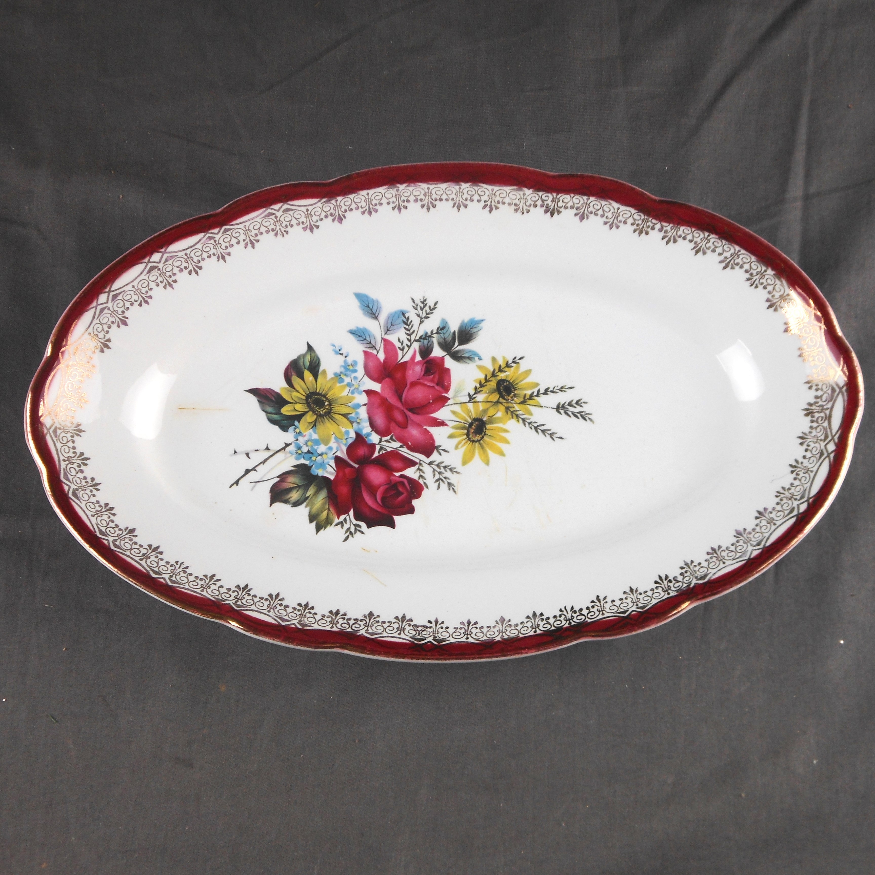 Saucière motif fleuri en céramique , petite ébréchure rien de méchant - Bon état - Photo 6