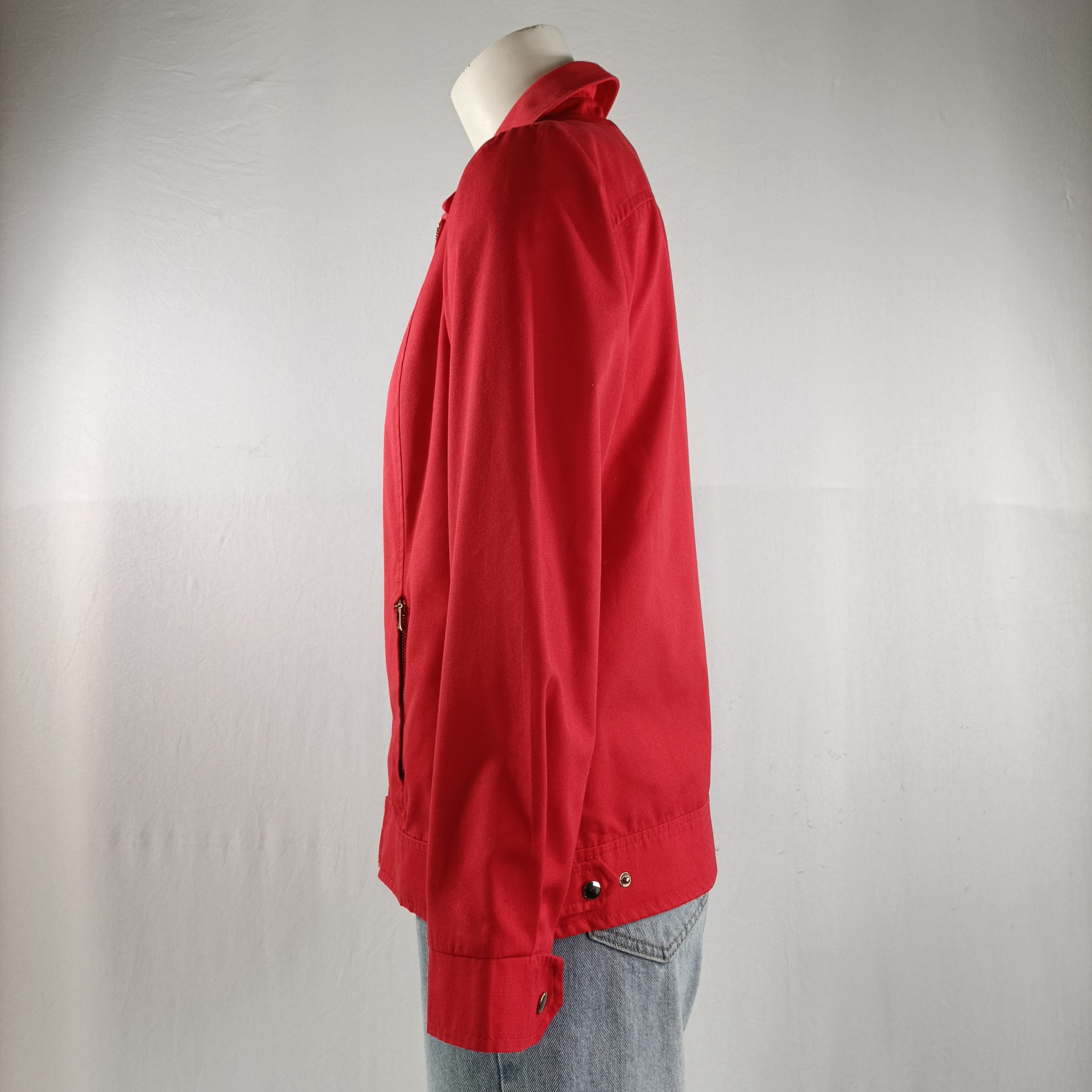 Voir photo 4 de Veste rouge vintage Braun Sport femme taille 40 coton polyester zip argenté Veste rouge vintage Braun Sport femme taille 40 coton polyester zip argenté Bon état - Vue 4 -