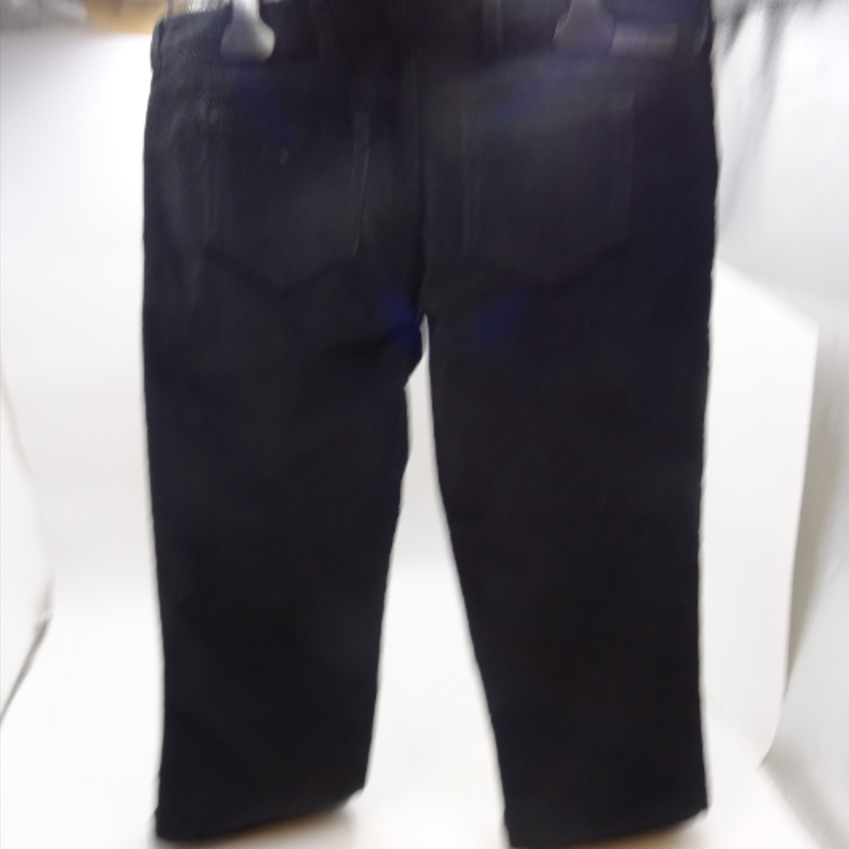 Pantalon femme en velours noir PRADA. TAILLE 42 Bon état - Vue 4 - 