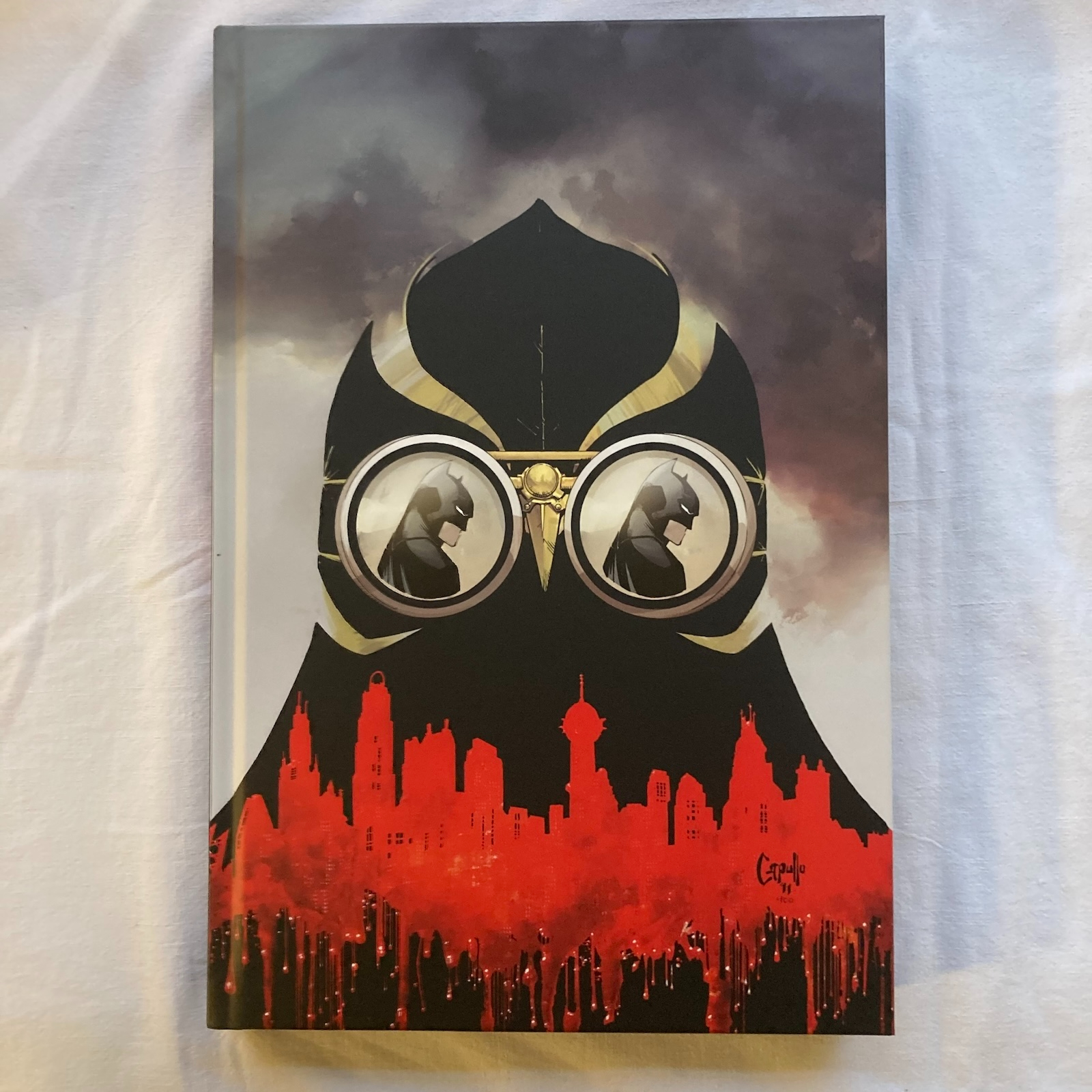 Absolute BATMAN - The Court of Owls - Photo 1