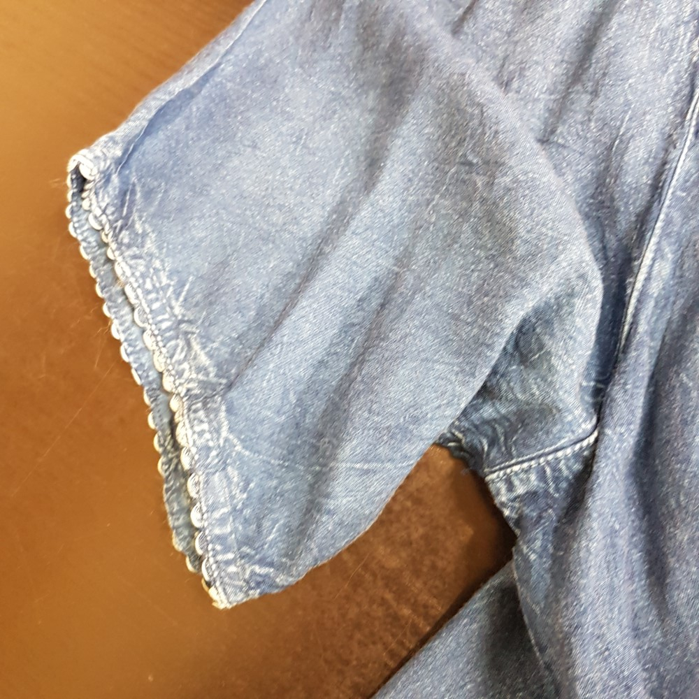 Voir photo 5 de Robe longue bleue en denim avec broderies -- COLINE- Taille XL Robe longue bleue en denim avec broderies -- COLINE- Taille XL Très bon état - Vue 5 -