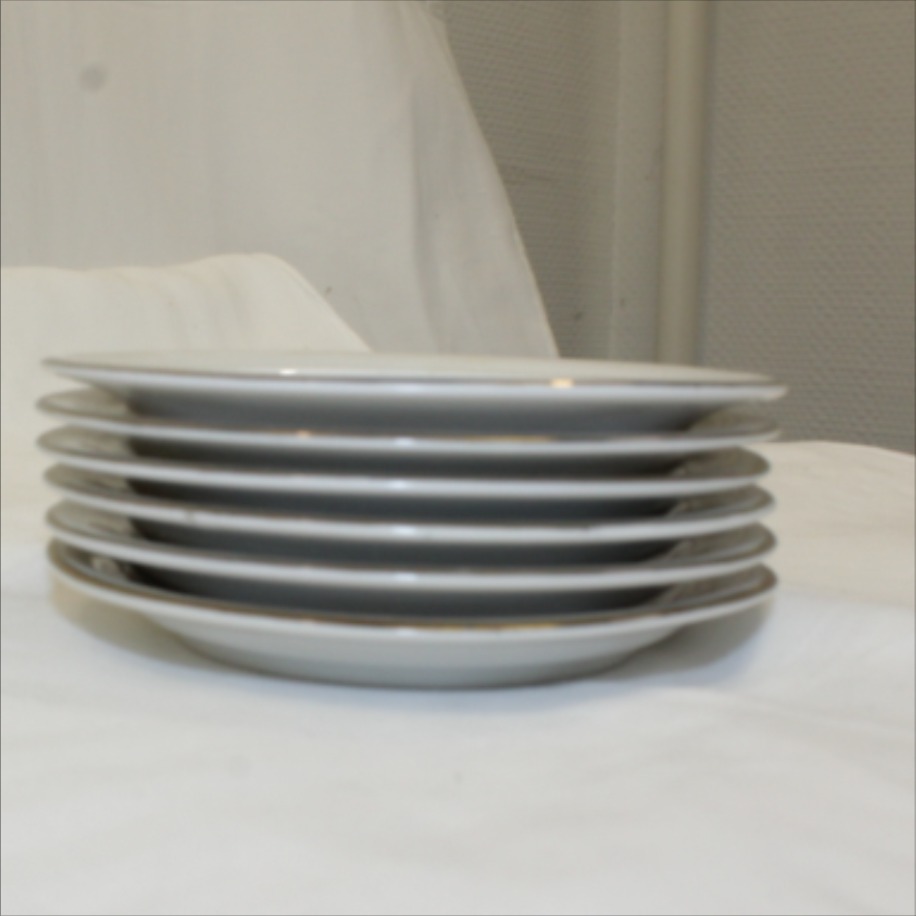 Dinette en porcelaine Très bon état - Vue 5 - 