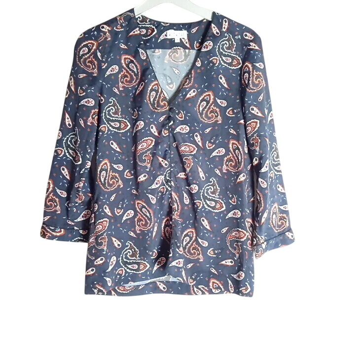 Acheter Blouse femme - Claudie Pierlot - taille 36 Très bon état - 19,50 € Blouse femme - Claudie Pierlot - taille 36 Très bon état - reconditionné disponible sur Label Emmaüs
