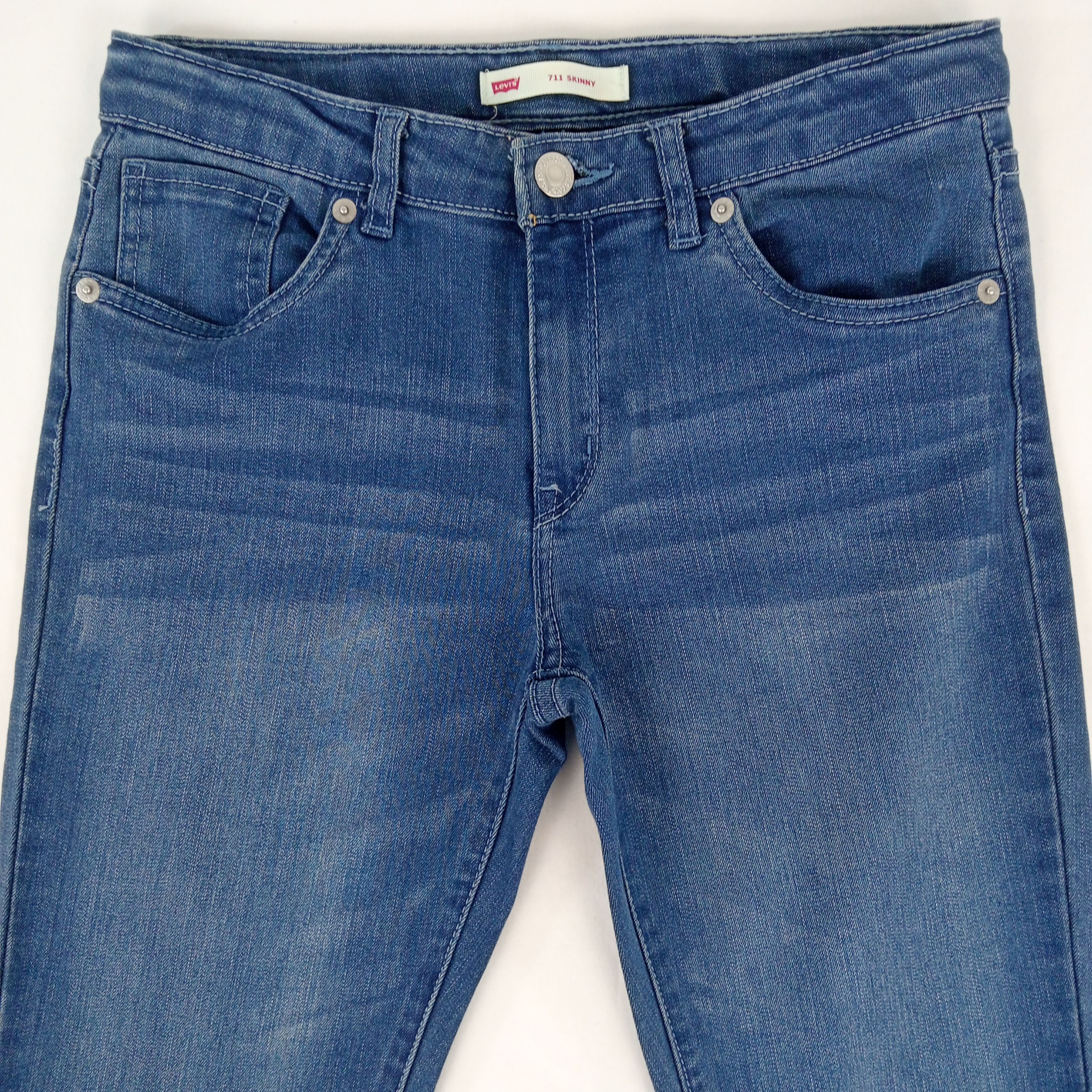 Jean enfant fille de la marque Levi’s coupe longue de couleur bleu taille 164 cm (16 ans) - Photo 2