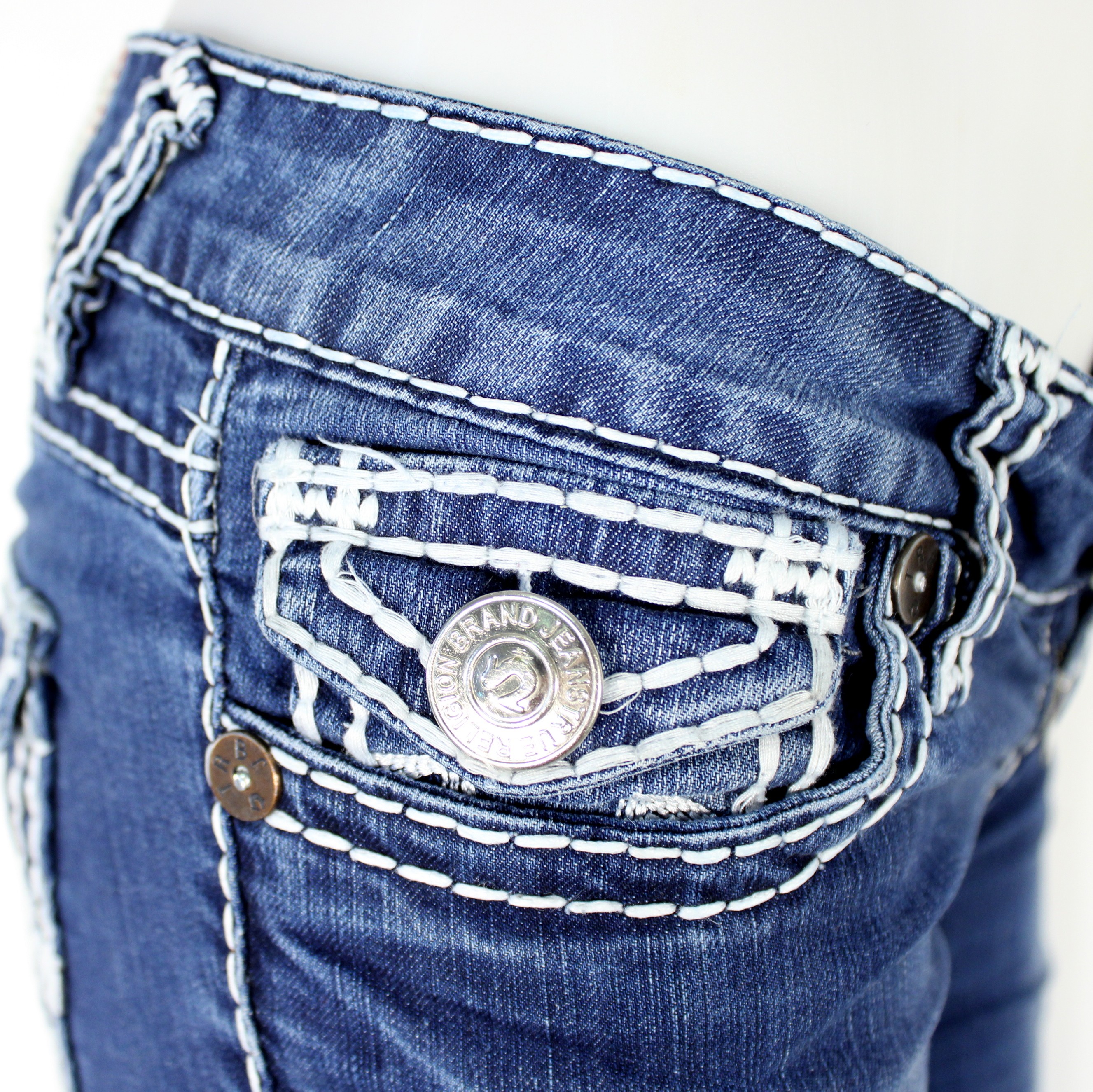 Voir photo 5 de Jean's Femme Bleu TRUE RELIGION Taille Estimée 36 Jean's Femme Bleu TRUE RELIGION Taille Estimée 36 - Vue 5 -