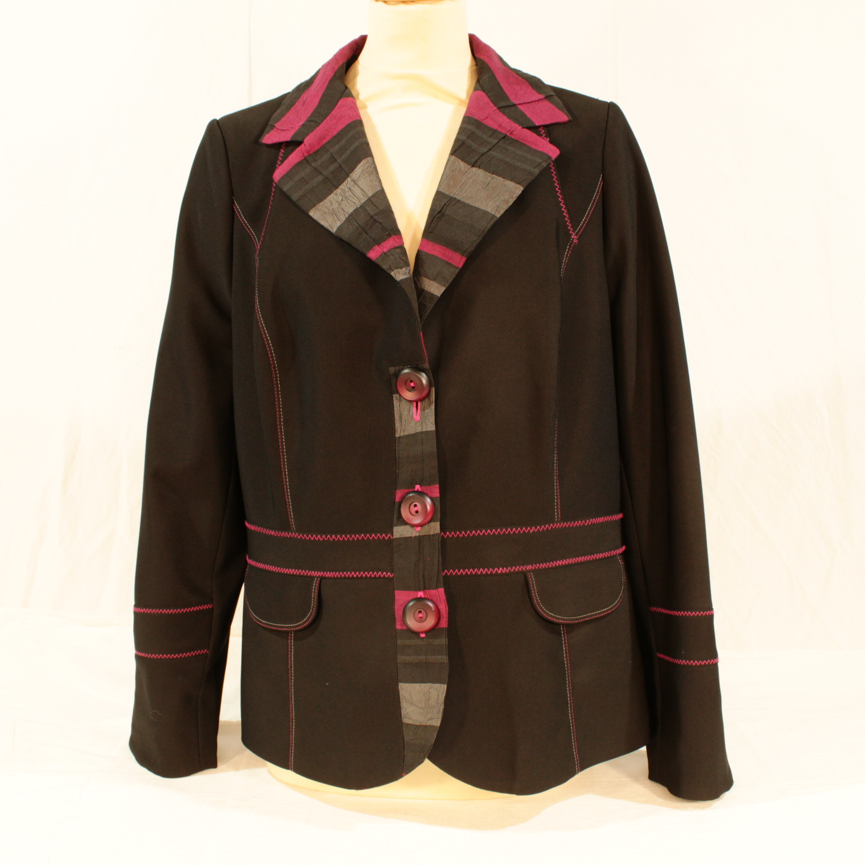 Tailleur France Rivoire taille 44 Bon état - Vue 4 - 