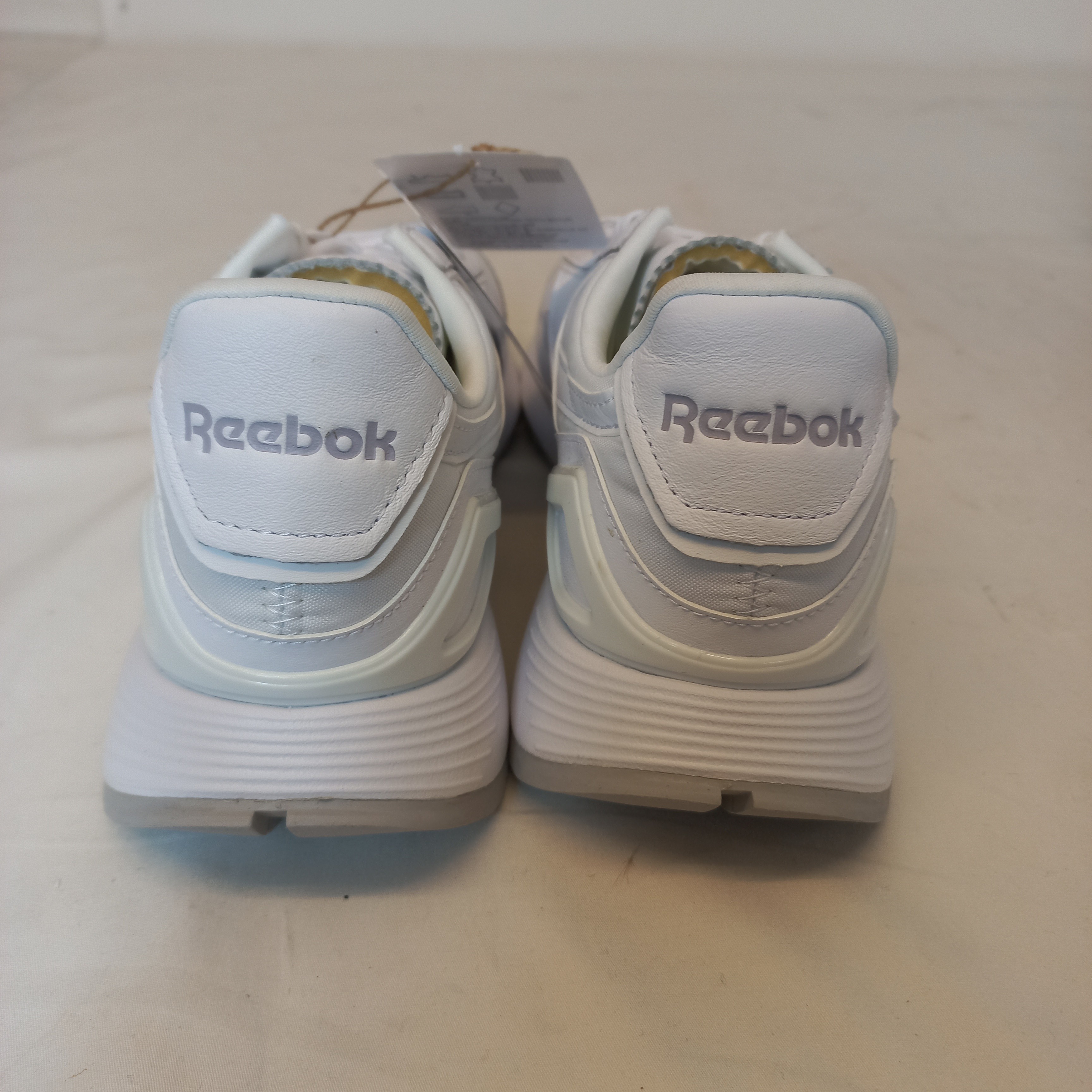 Basket legacy az Reebok(blanche) pointure:43 unisexe recyclé Comme neuf - Vue 3 - 