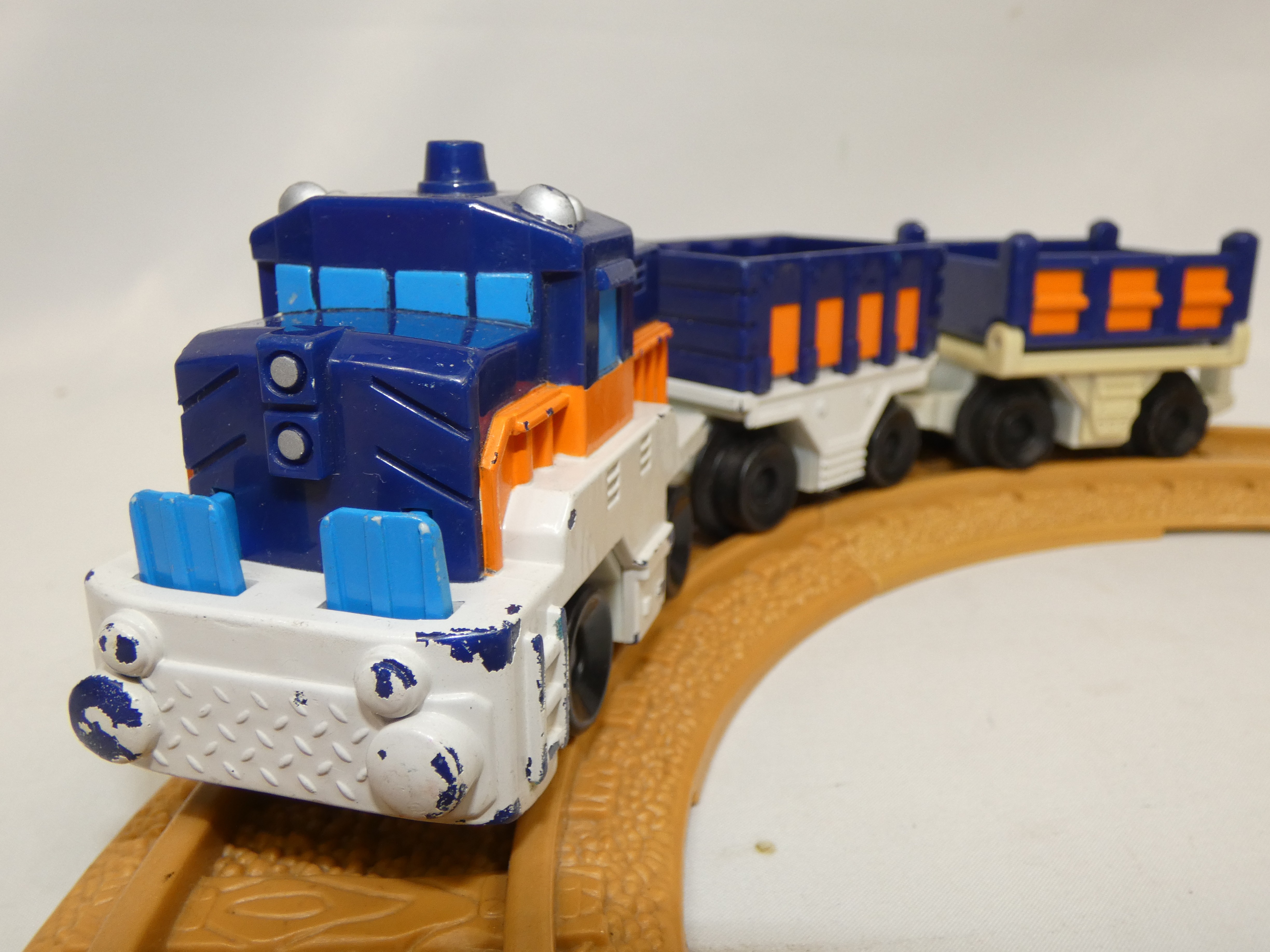 Circuit Geotrax train de chez FISHER PRICE (pour pièces) Bon état - Vue 8 - 