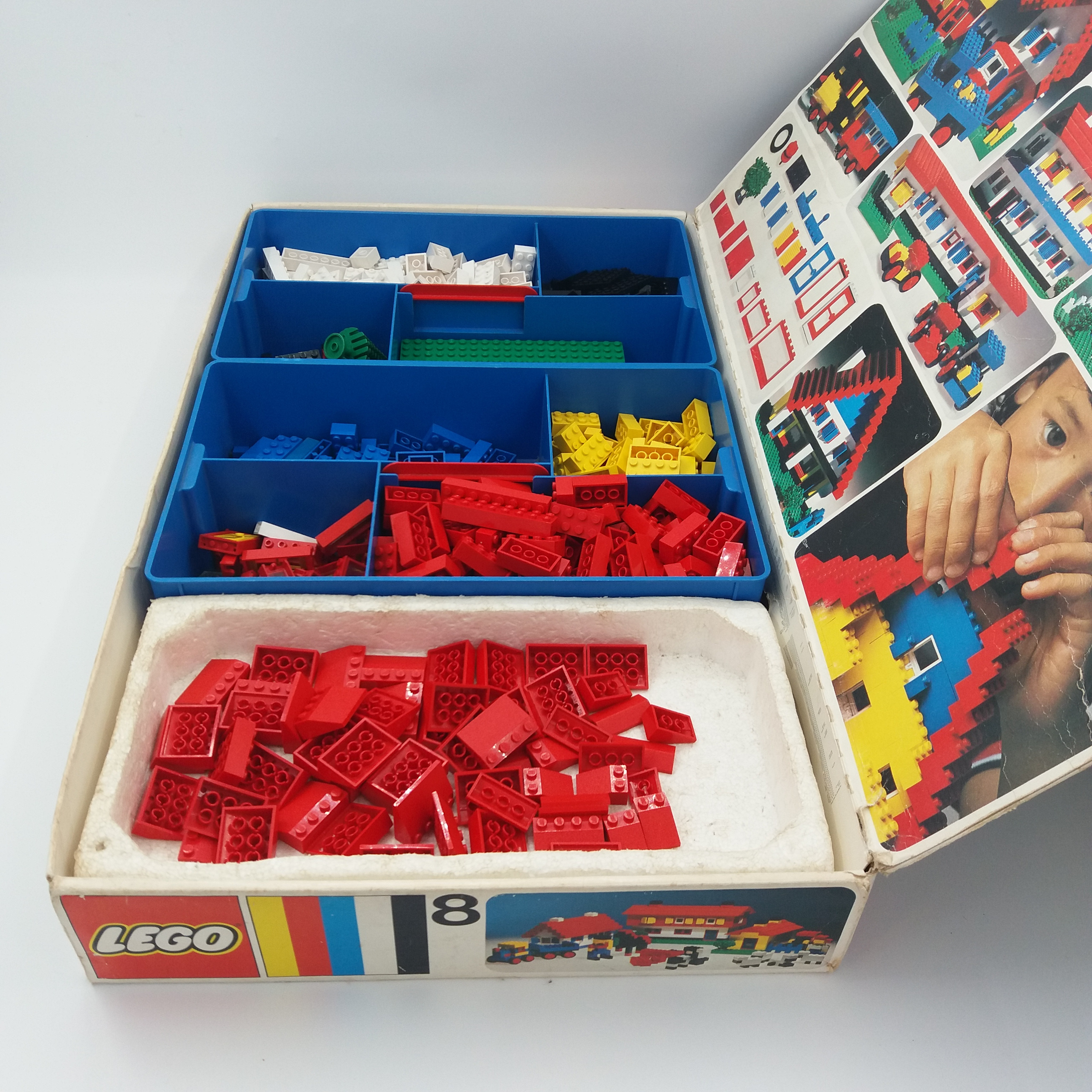 Boite de LEGO vintage; n°8 de 1973 (776 pièces) Bon état - Vue 4 - 
