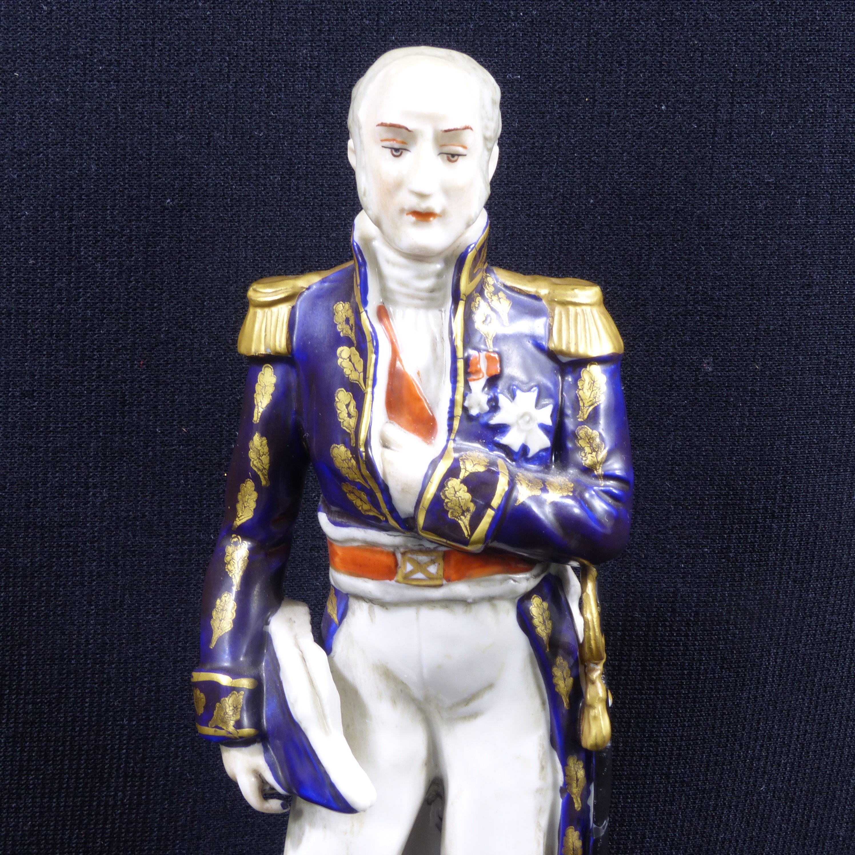 Statue en porcelaine de Paris de 1926 