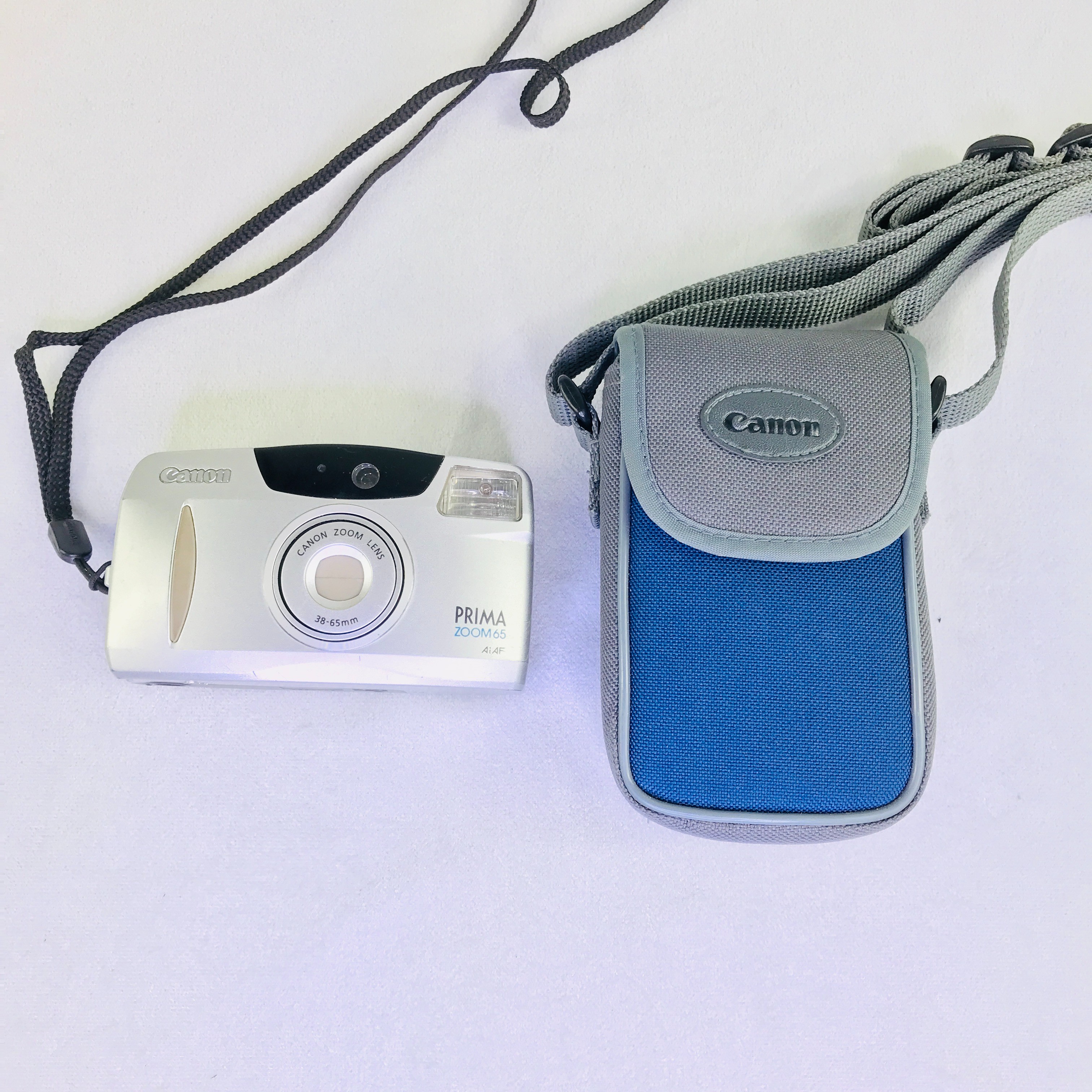 Appareil photo argentique : Canon Prima Zoom 65 - Très bon état - Photo 10