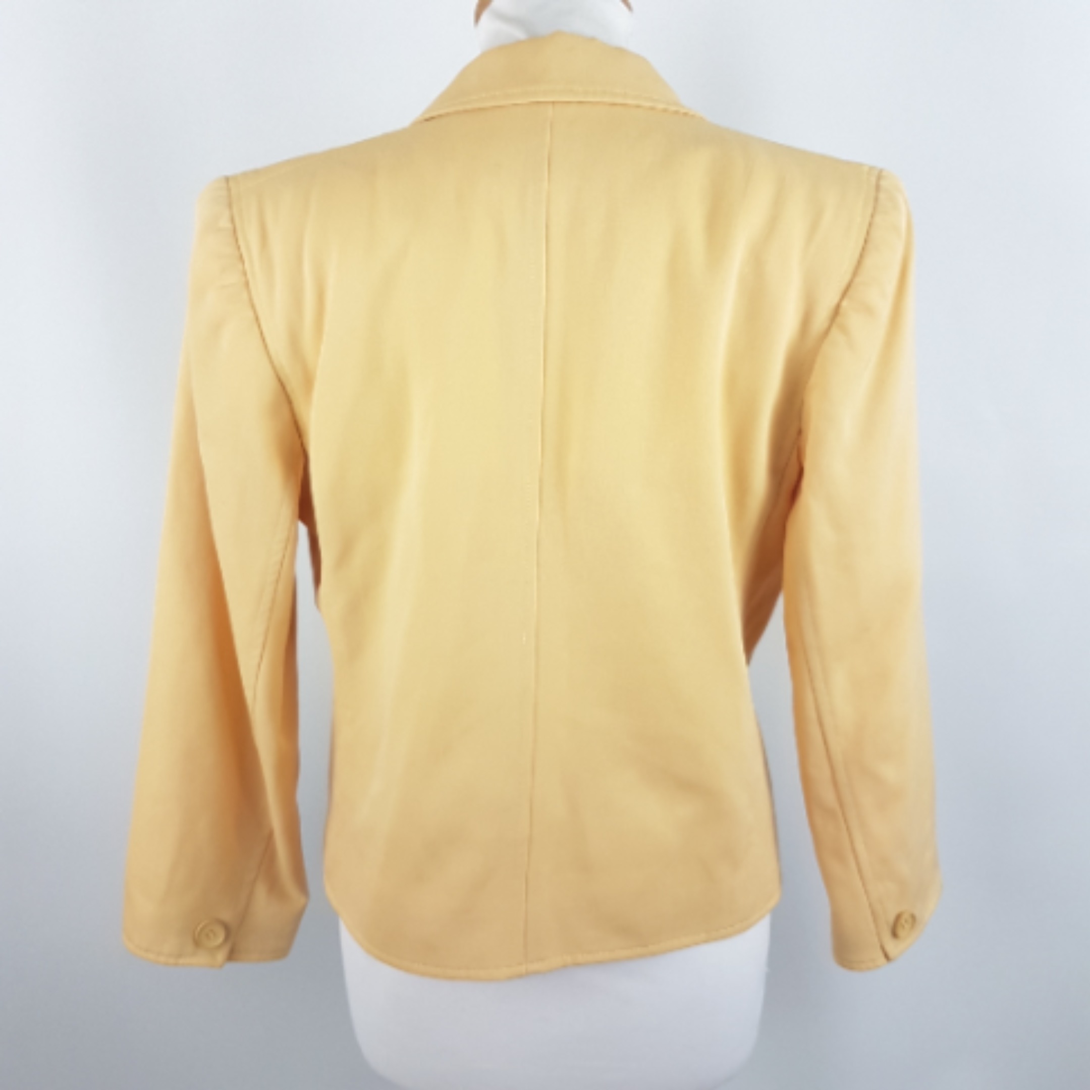 Voir photo 5 de Veste - YVES SAINT LAURENT - 38 Veste - YVES SAINT LAURENT - 38 Très bon état - Vue 5 -