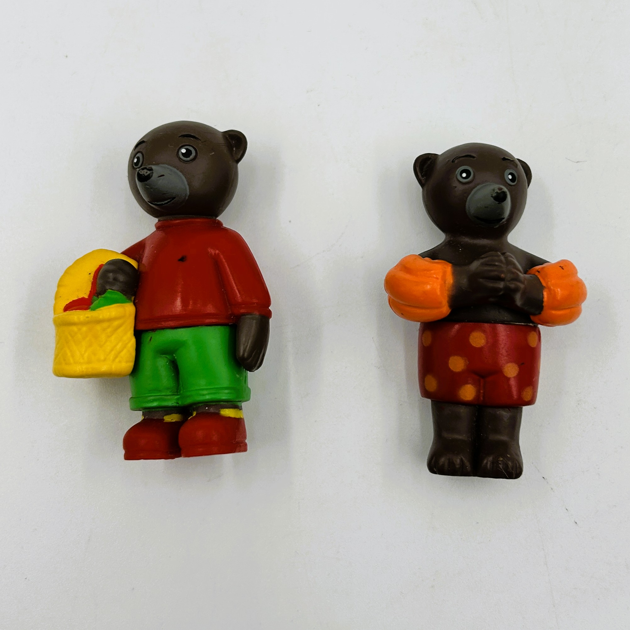 Voir photo 7 de 8 figurines famille Petit ours brun 8 figurines famille Petit ours brun Bon état - Vue 7 -