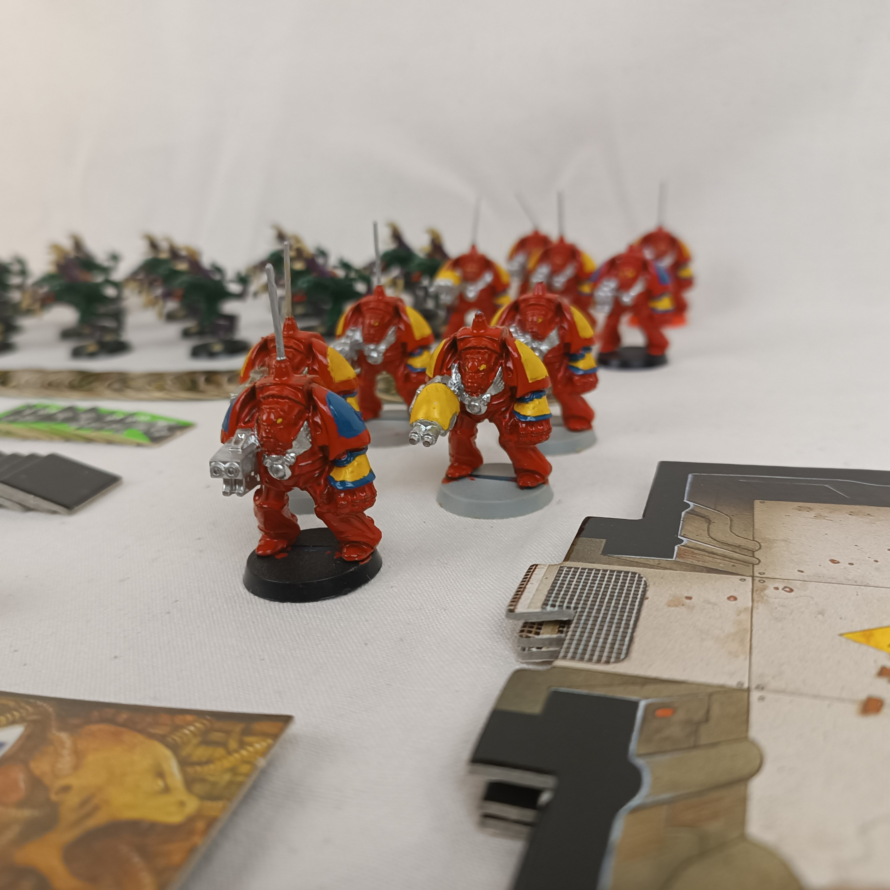 Voir photo 13 de Jeu de société "Space Hulk" - Warhammer 40K, première édition de 1989, par Games Workshop, figurines peintes Jeu de société "Space Hulk" - Warhammer 40K, première édition de 1989, par Games Workshop, figurines peintes État correct - Vue 13 -