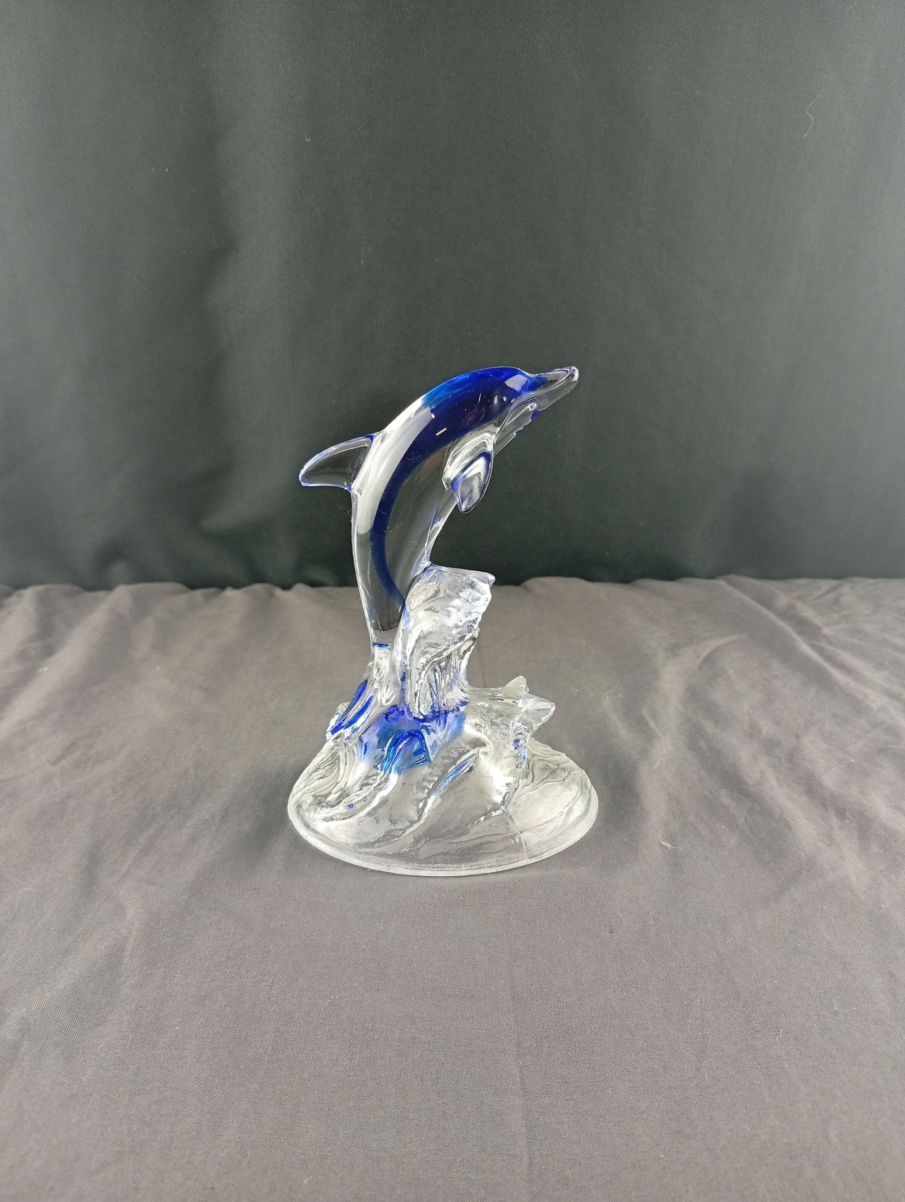 Sculpture / Statue en cristal d'Arques motif dauphin de couleur transparent et bleu - Photo 4