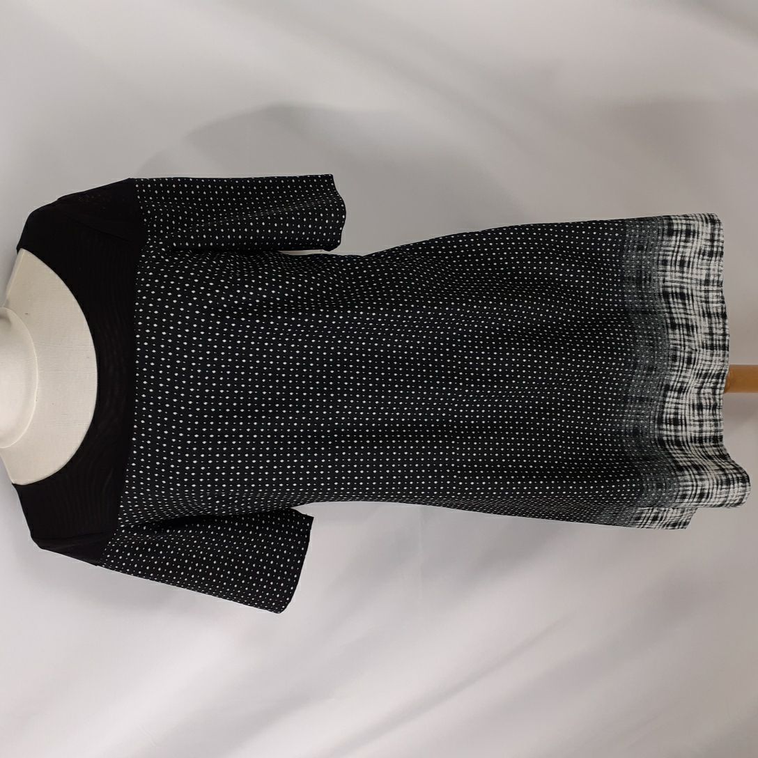 robe manches courtes - Formul - 36 Bon état -  reconditionné disponible sur Label Emmaüs