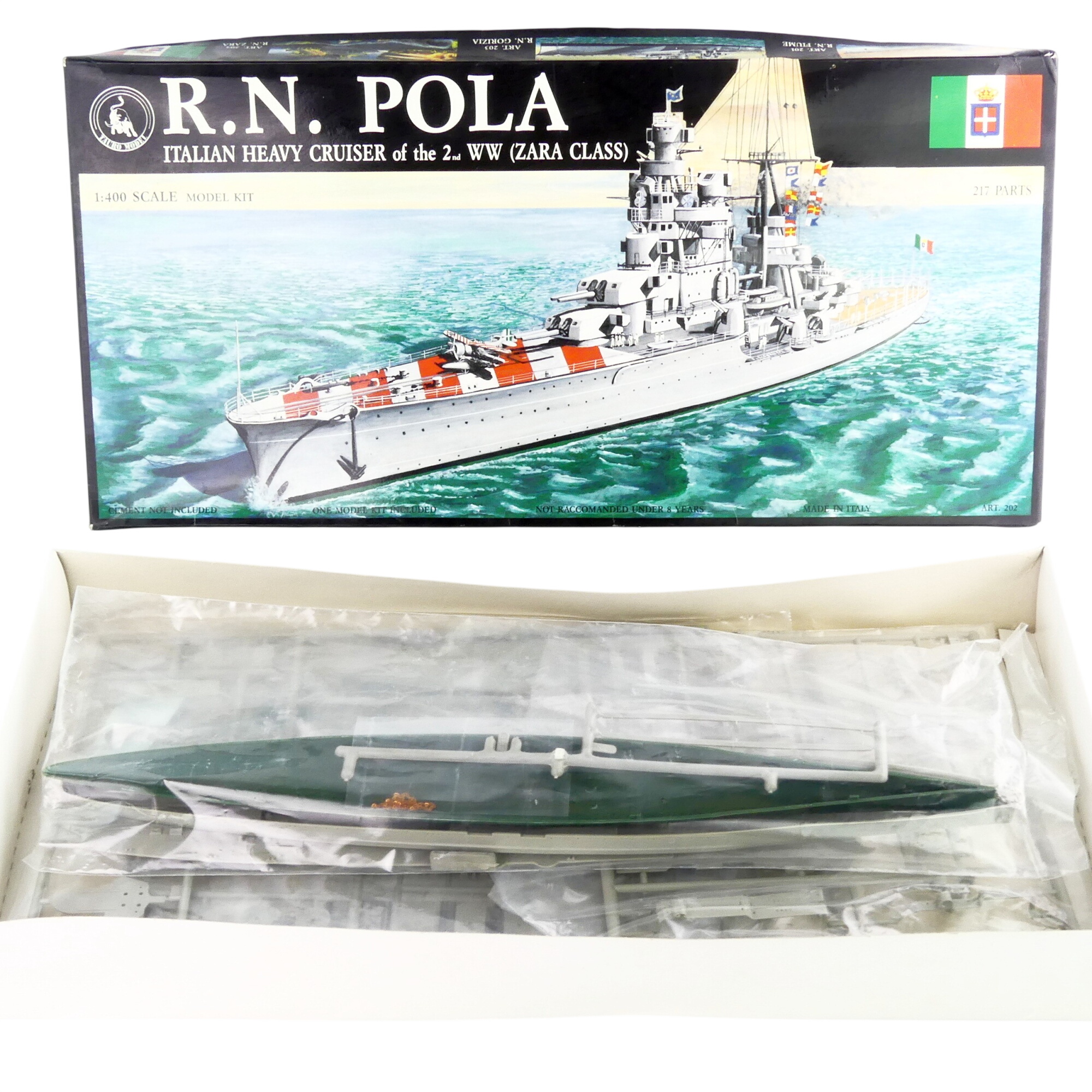 Acheter Maquette à construire : croiseur lourd Italien au 1/400 R.N. Pola Bon état - 14,00 € Maquette à construire : croiseur lourd Italien au 1/400 R.N. Pola Bon état - reconditionné disponible sur Label Emmaüs