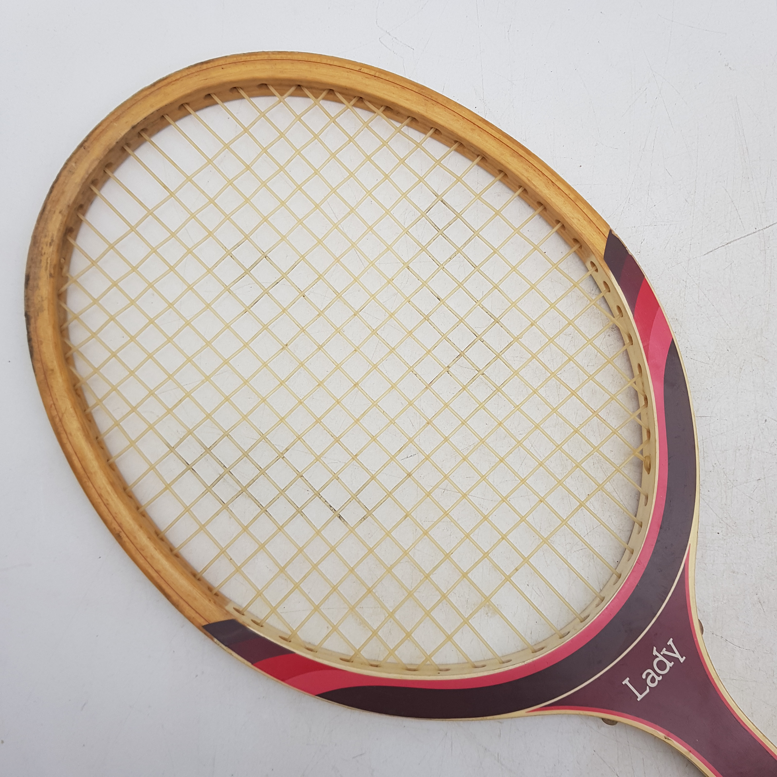 Voir photo 3 de Raquette de tennis Adidas vintage modèle Lady Raquette de tennis Adidas vintage modèle Lady Bon état - Vue 3 -