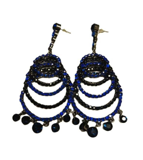 Voir photo 4 de Lot de six paires de boucles d'oreilles fantaisie Lot de six paires de boucles d'oreilles fantaisie Bon état - Vue 4 -