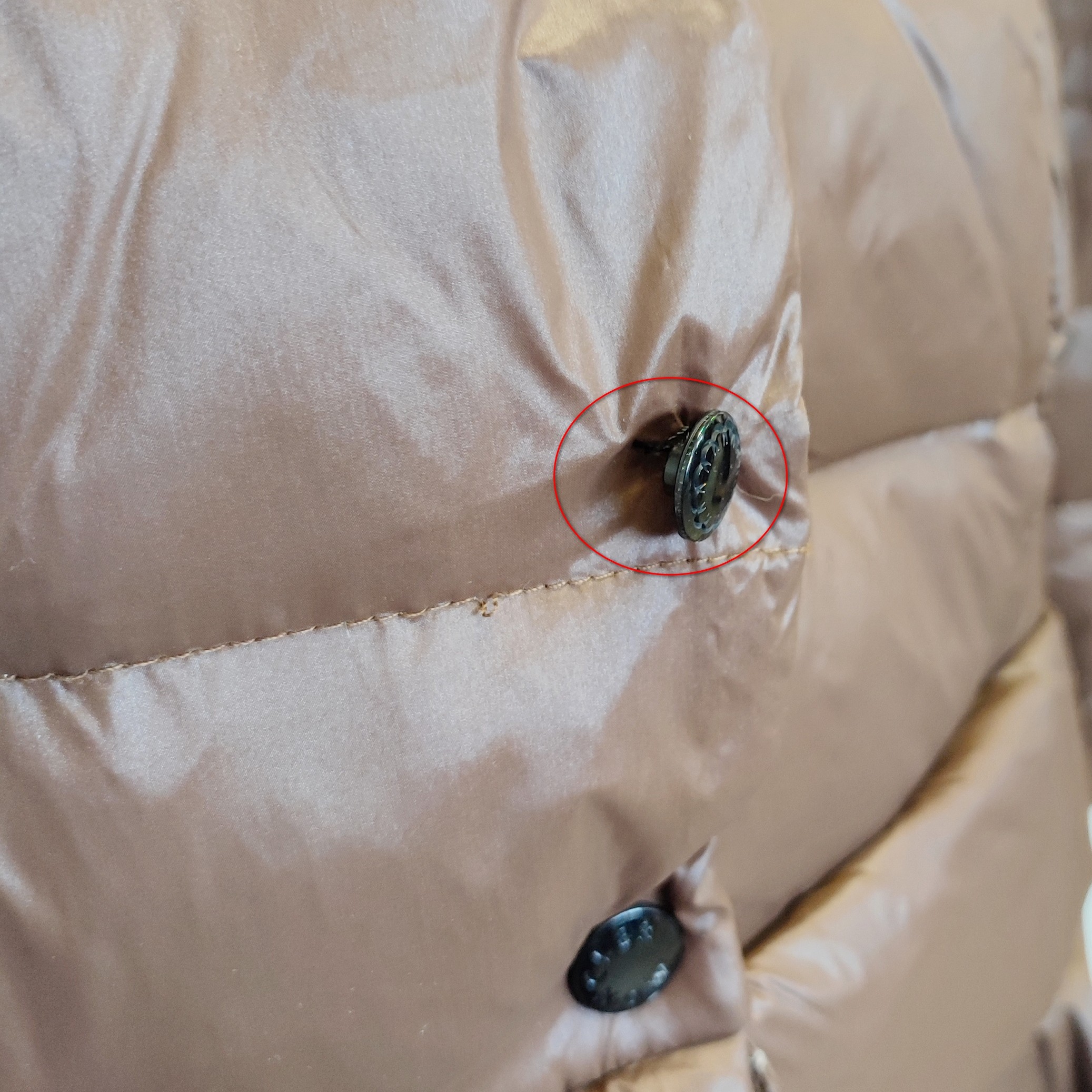 MONCLER - Doudoune marron à volants - T0 - Femme État correct - Vue 10 - 