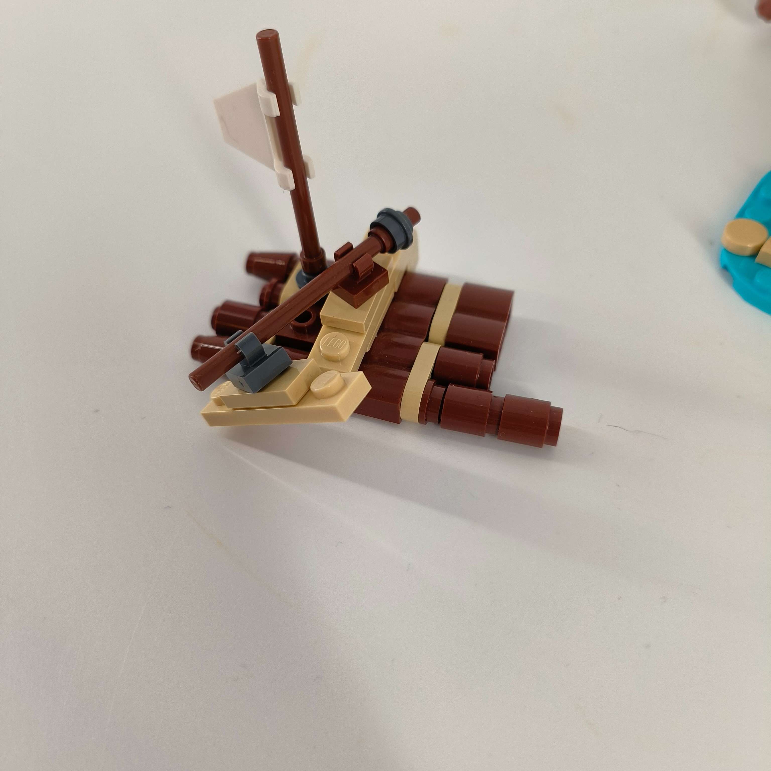 Voir photo 7 de Lego-Aventure sur l'île déserte-Ray the castaway-ref 49566 Lego-Aventure sur l'île déserte-Ray the castaway-ref 49566 Très bon état - Vue 7 -