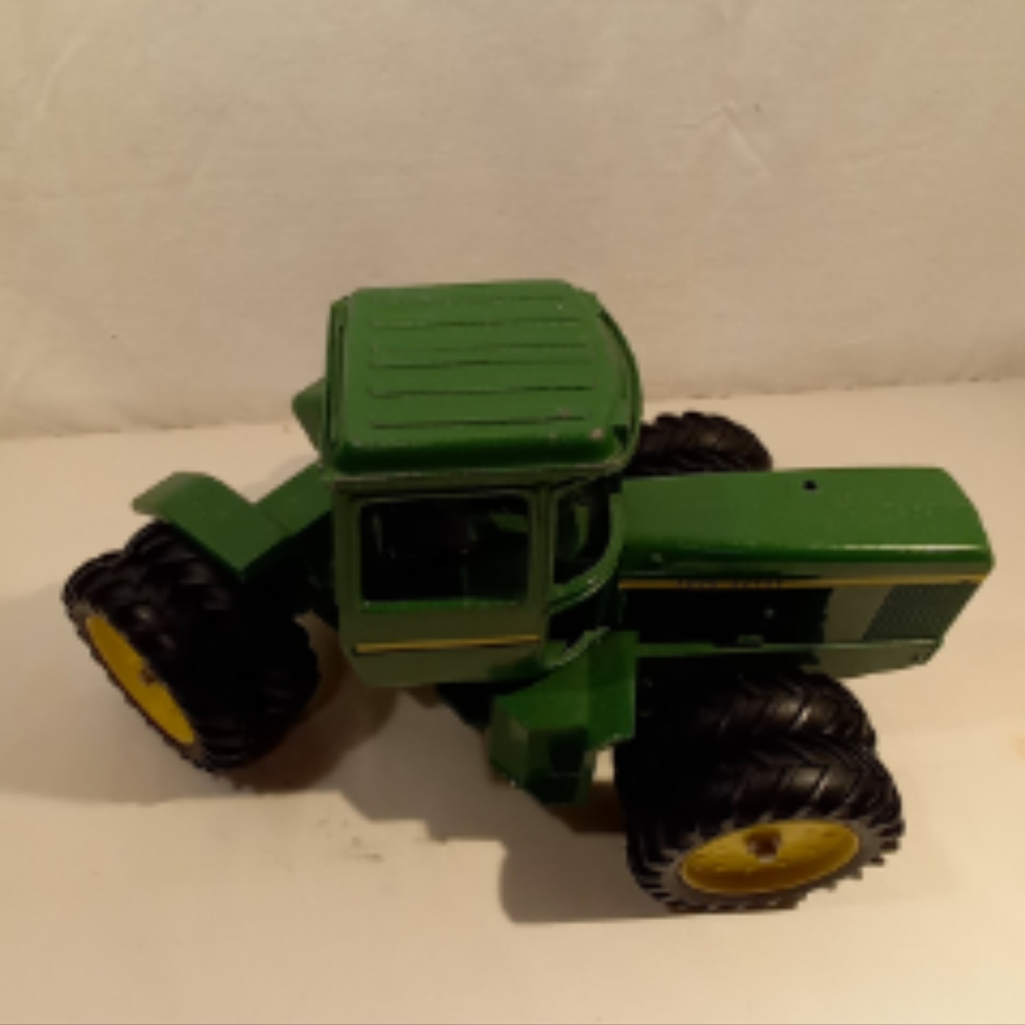 Jouet Tracteur Deere 4x4. Bon état - Vue 4 - 