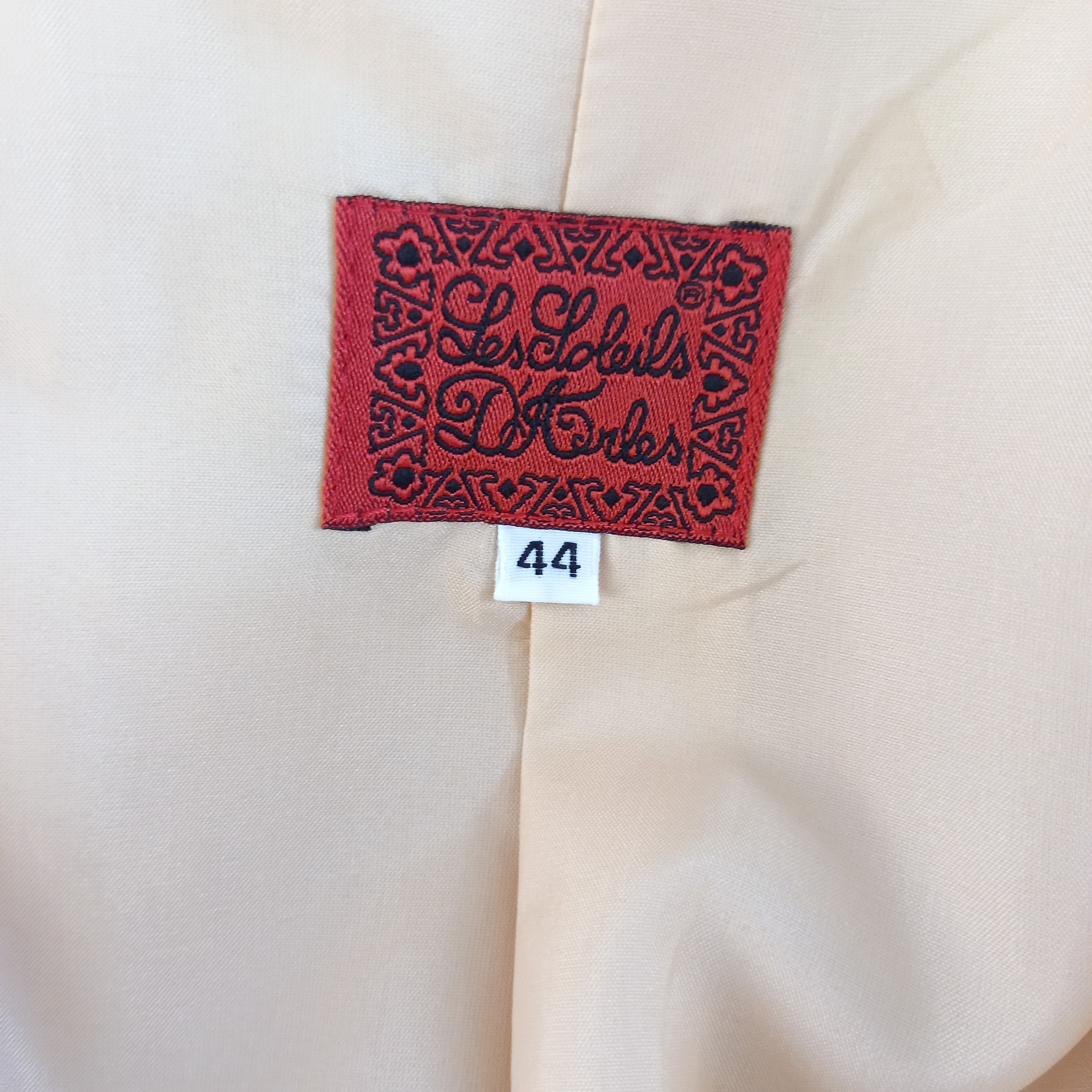 Veste femme "Les Soleils d'Arles" à laçage dorsal, taille 44 Très bon état - Vue 3 - 