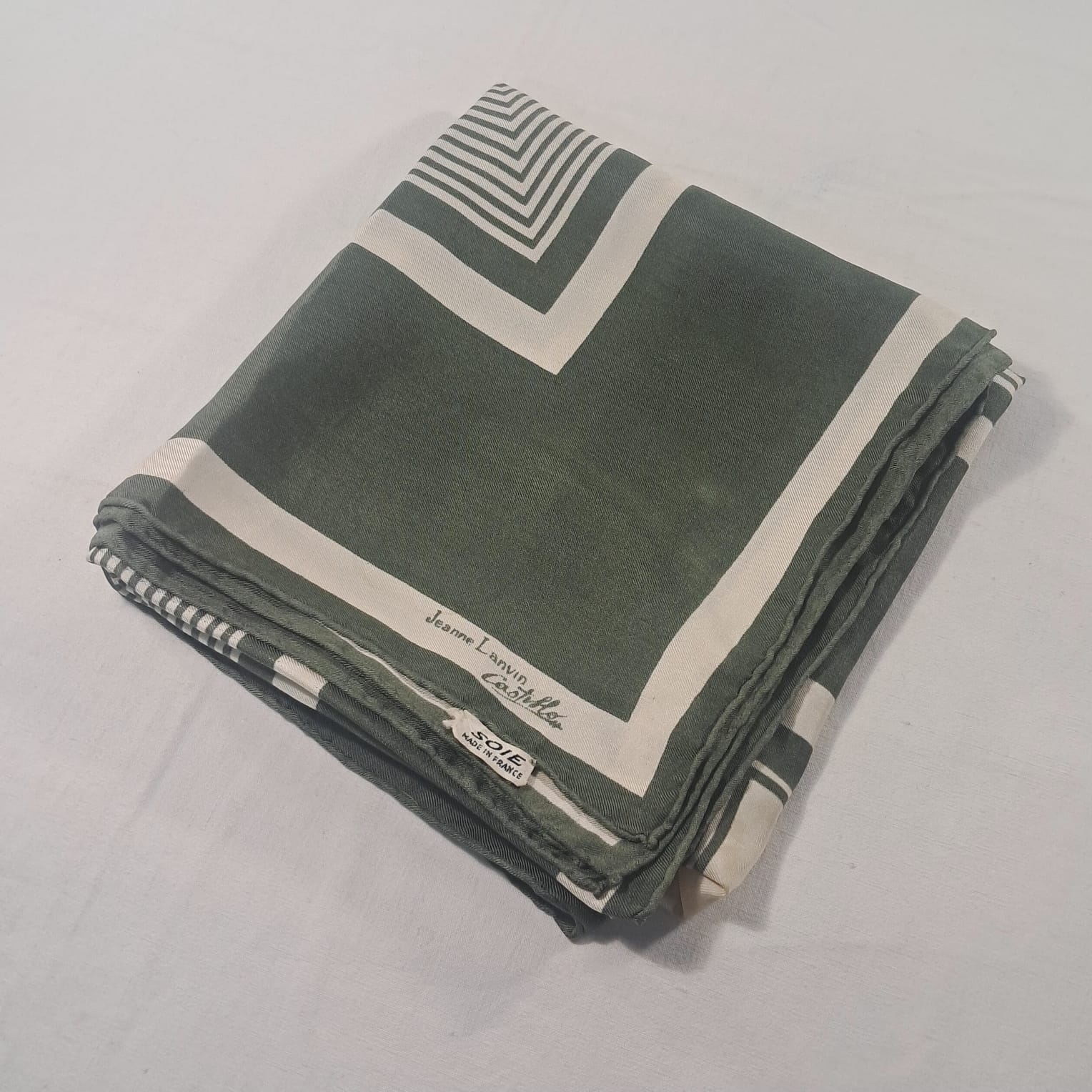 Foulard carré en soie Jeanne Lanvin Castillo Bon état - Vue 3 - 