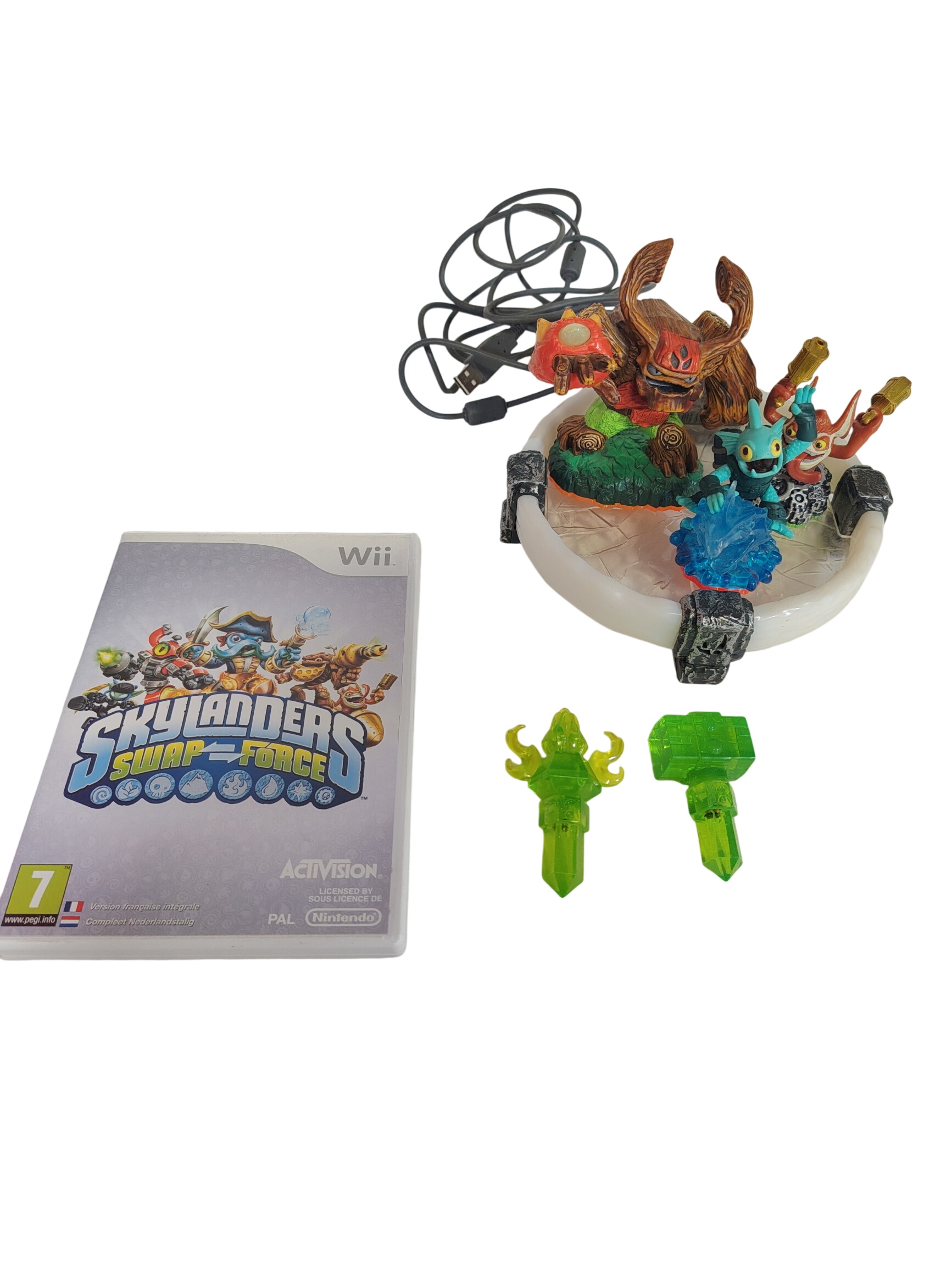 Lot figurines + jeux Skylanders swap-force Bon état -  reconditionné disponible sur Label Emmaüs