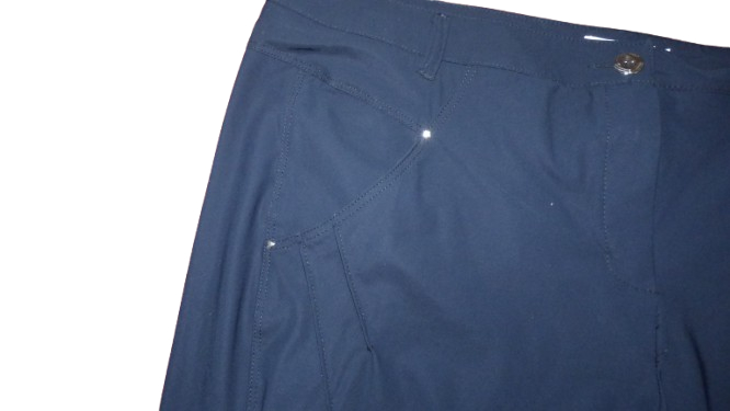 Voir photo 4 de Pantalon coupe droite T5 neuf "DECA-PARIS" Pantalon coupe droite T5 neuf "DECA-PARIS" - Vue 4 -