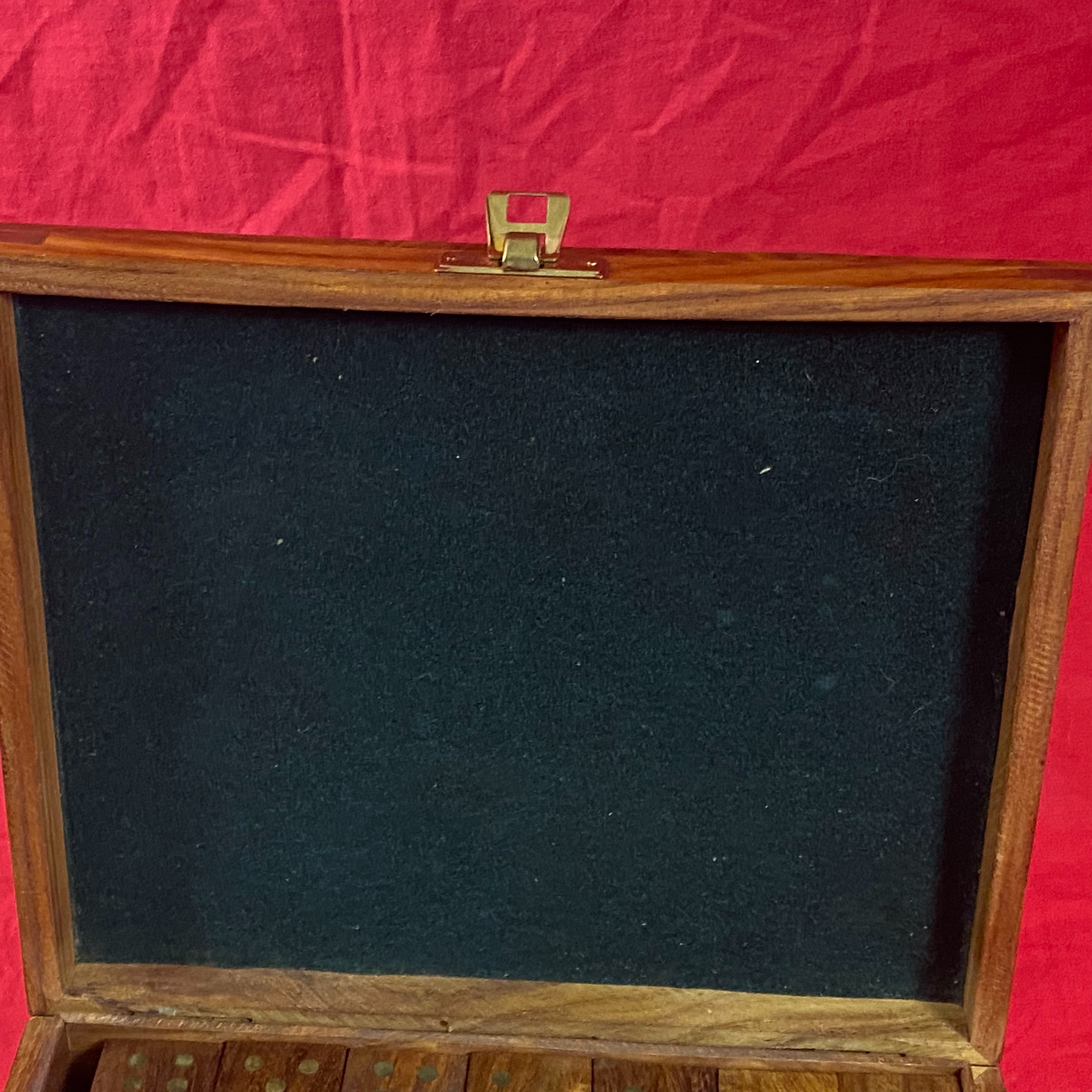 Coffret de Jeu en Bois et laiton doré Bon état - Vue 7 - 