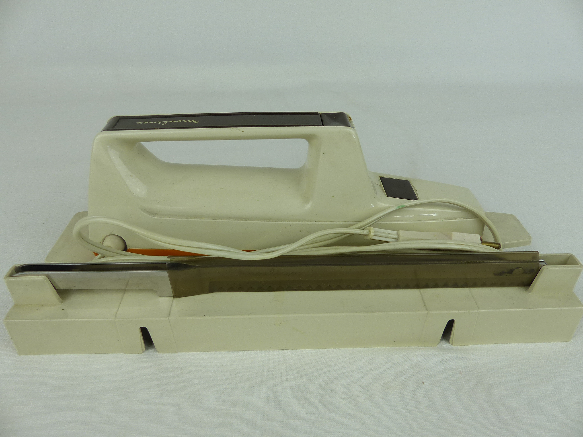 Couteau électrique Moulinex type 246, vintage années 70 - Bon état - Photo 4