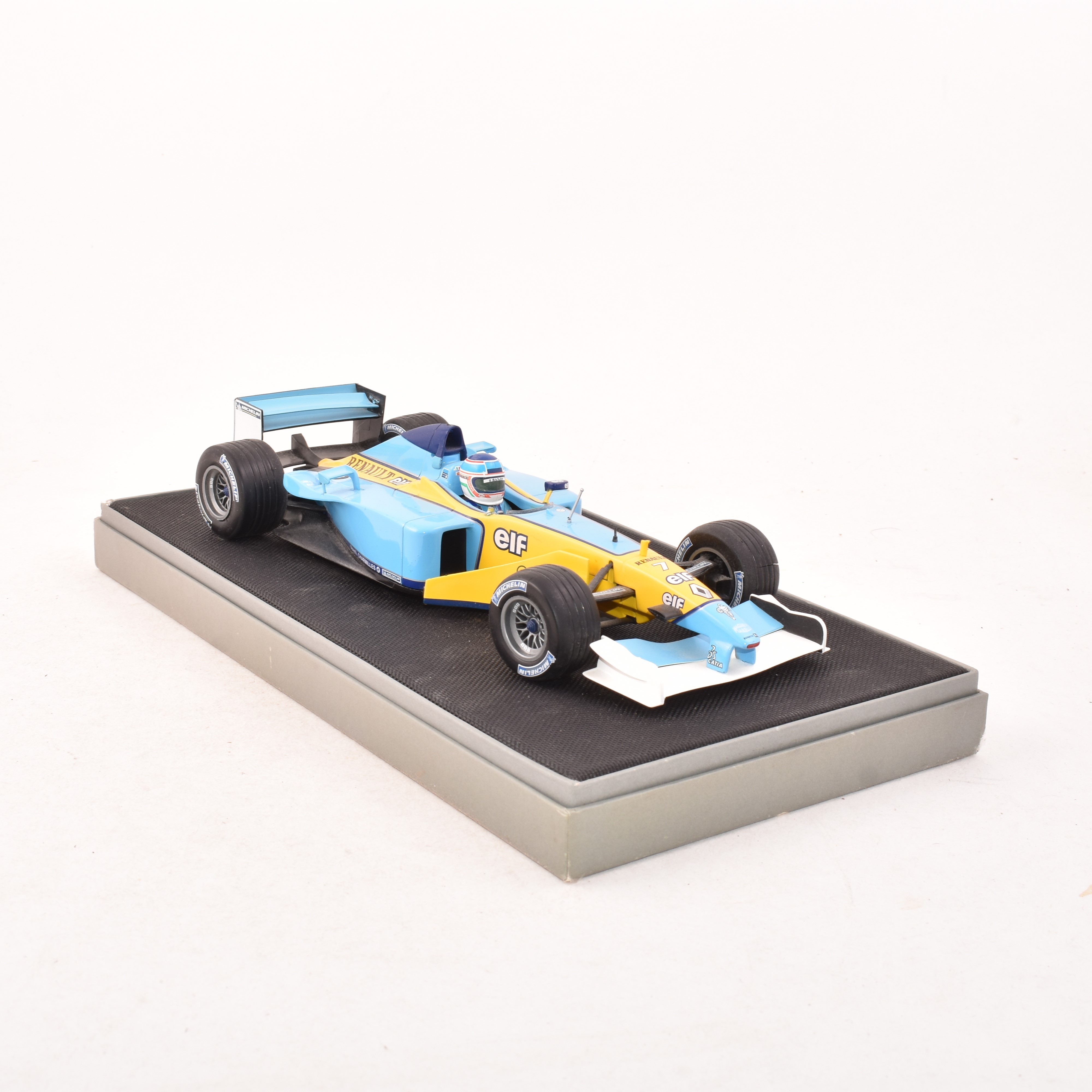 Acheter Modèle R23 – Saison 2003 - de collection Renault F1 Team R23 - 1/18 – Jarno Trulli – N°7 Très bon état - 115,00 € Modèle R23 – Saison 2003 - de collection Renault F1 Team R23 - 1/18 – Jarno Trulli – N°7 Très bon état - reconditionné disponible sur Label Emmaüs