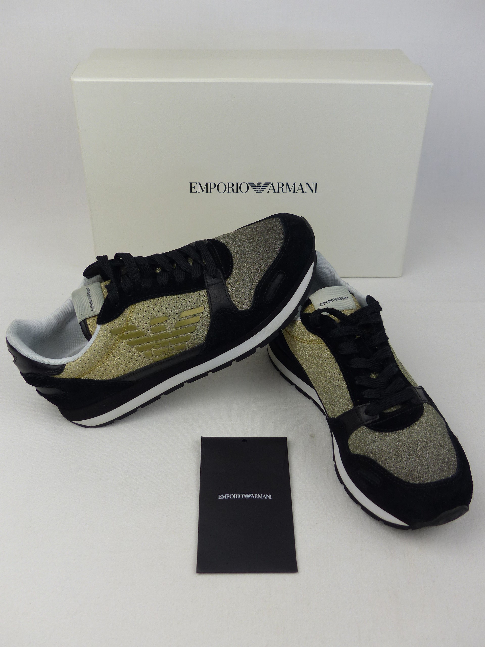 Baskets Emporio Armani Paillettes Or et Cuir/Daim Noir - Photo 1