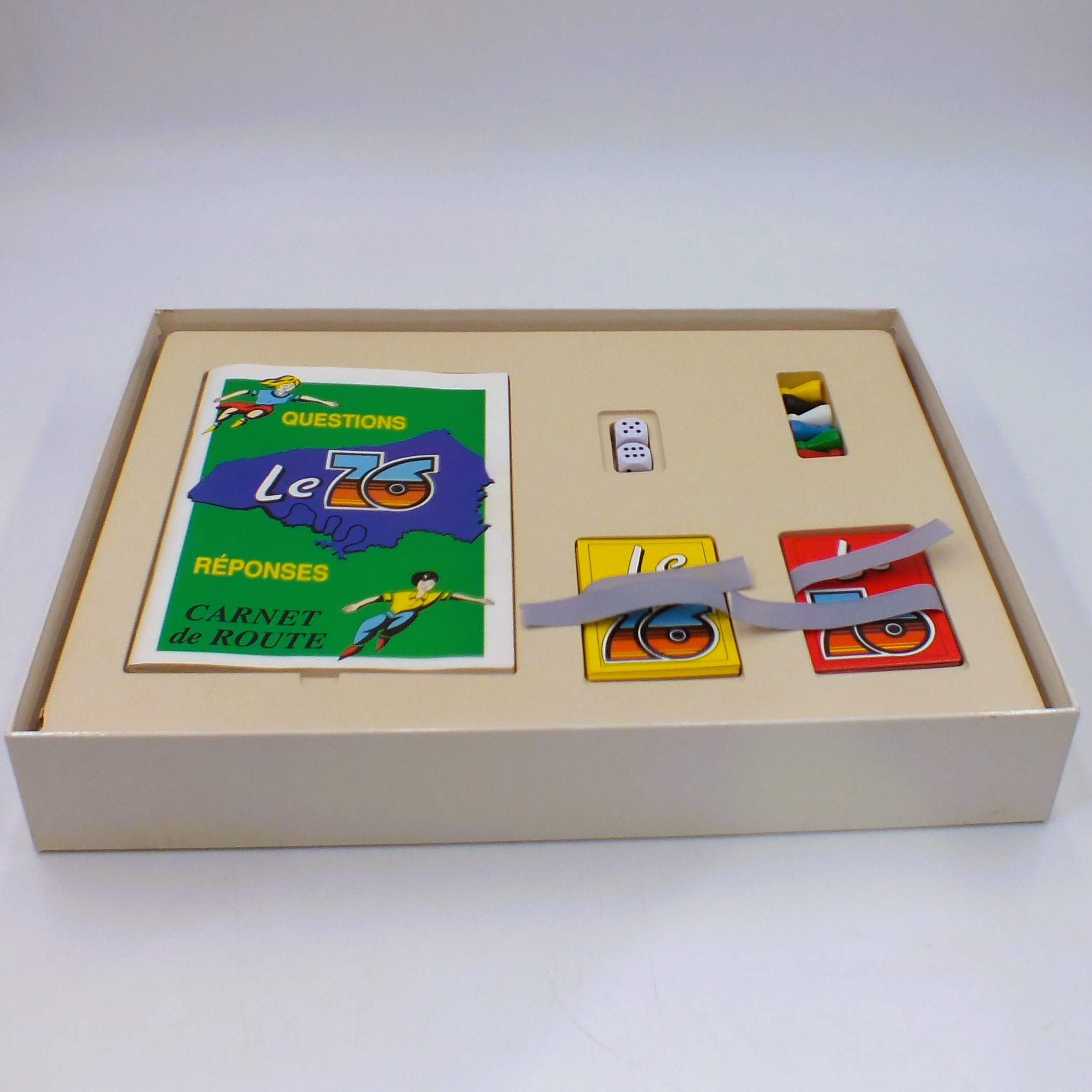 Voir photo 2 de Très rare Jeu de société « Le jeu du département 76 » Très rare Jeu de société « Le jeu du département 76 » Très bon état - Vue 2 -