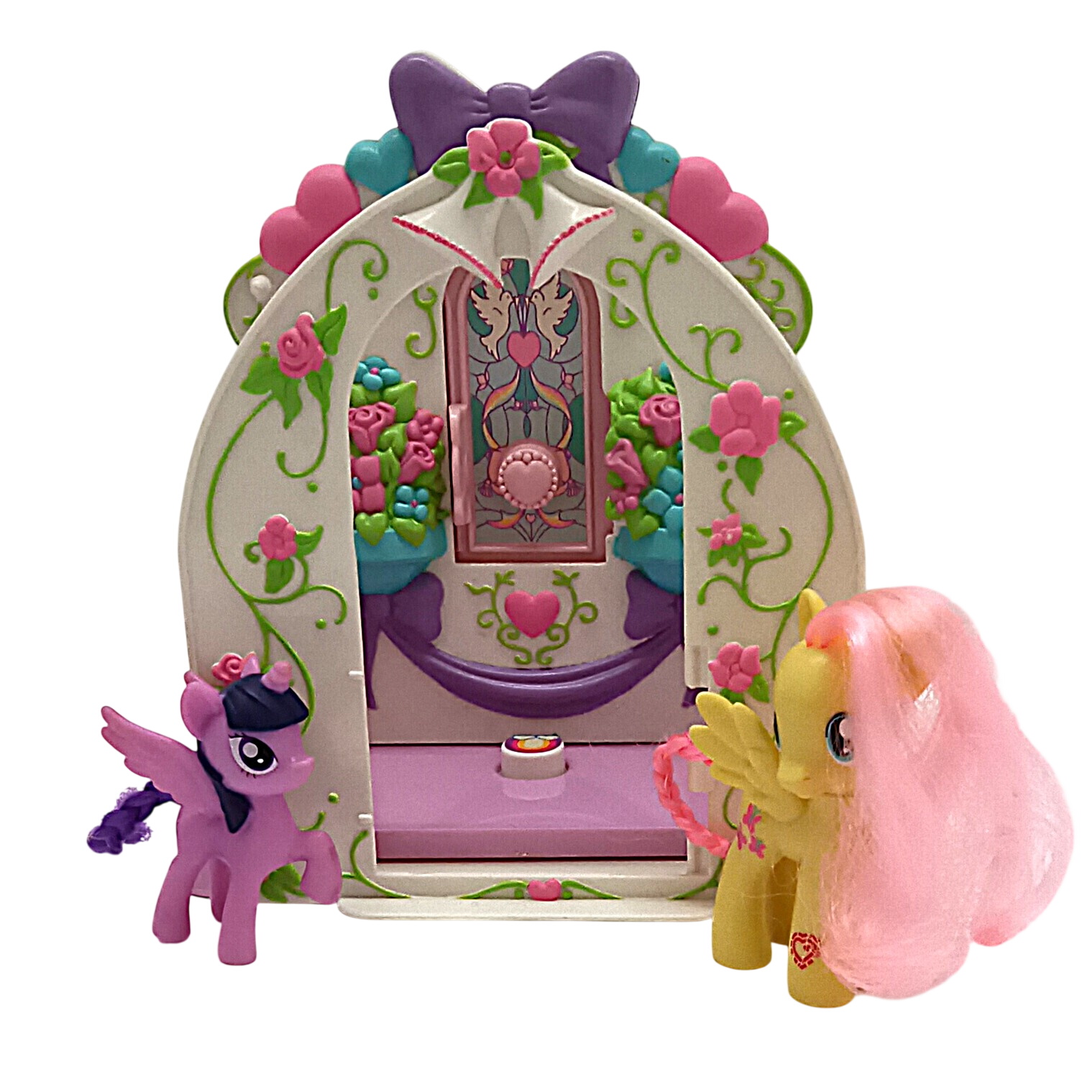 Acheter Chapelle My Little Pony avec décor floral et deux figurines de remplacement Bon état - 24,00 € Chapelle My Little Pony avec décor floral et deux figurines de remplacement Bon état - reconditionné disponible sur Label Emmaüs