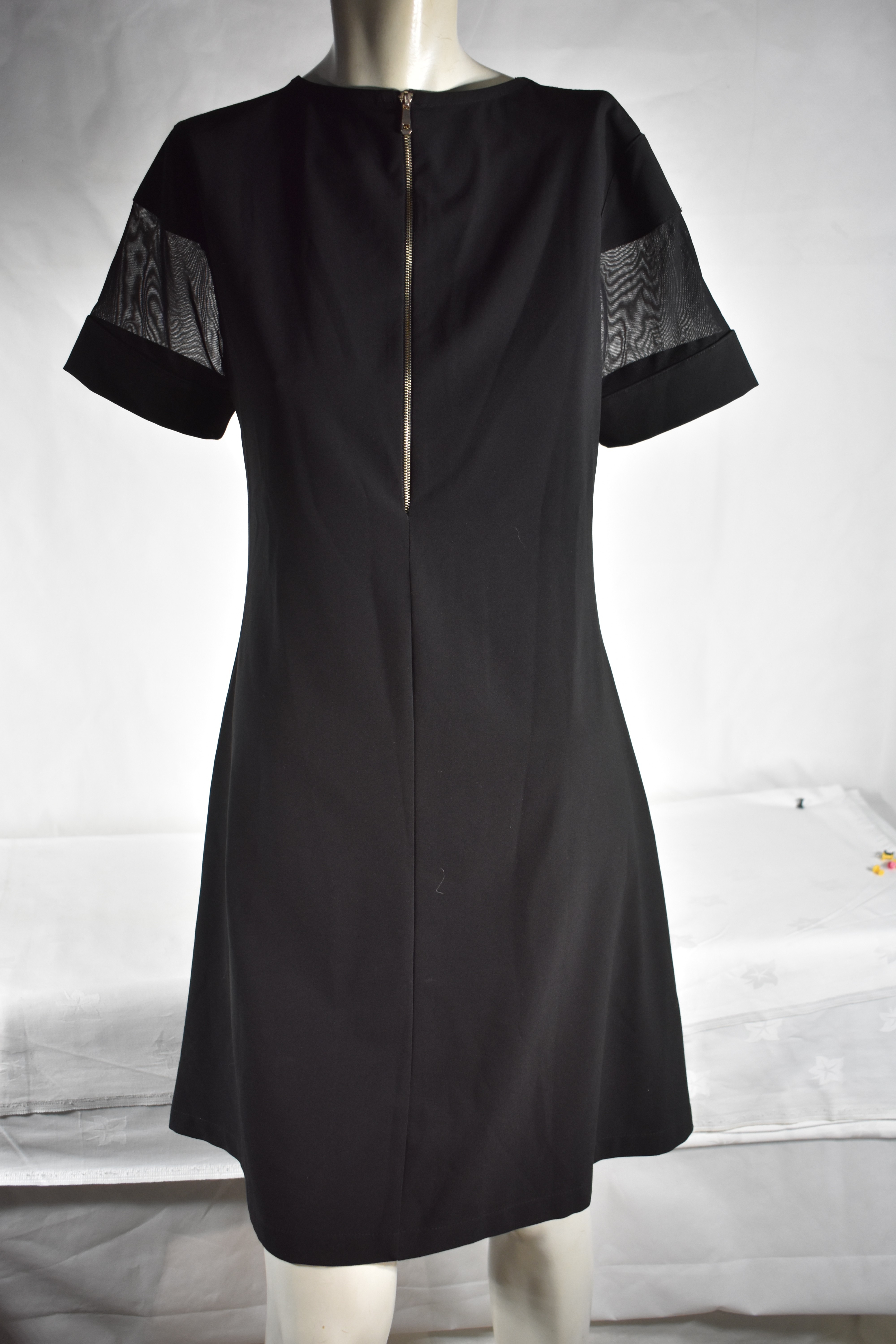 Ribe noire  manches courtes "" taille 38 - la fe maraboute - Modalova