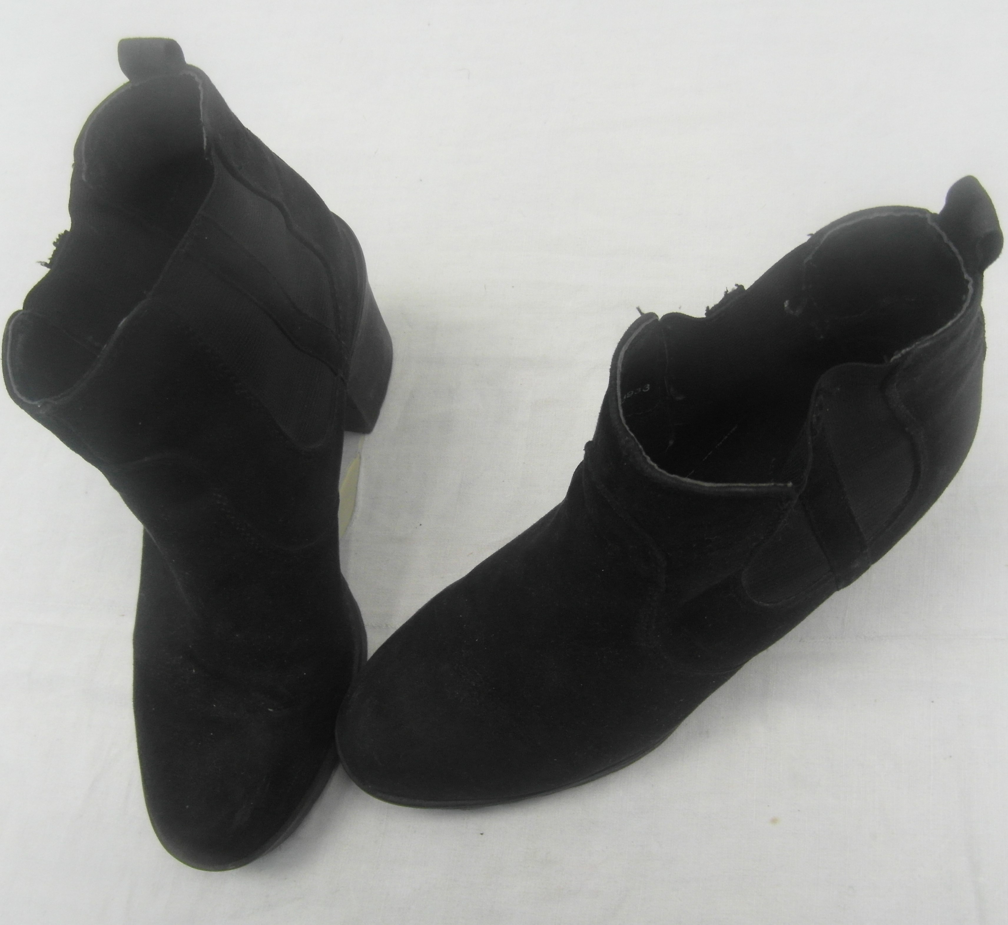 Bottines à talon noir pointure 38 - Photo 1