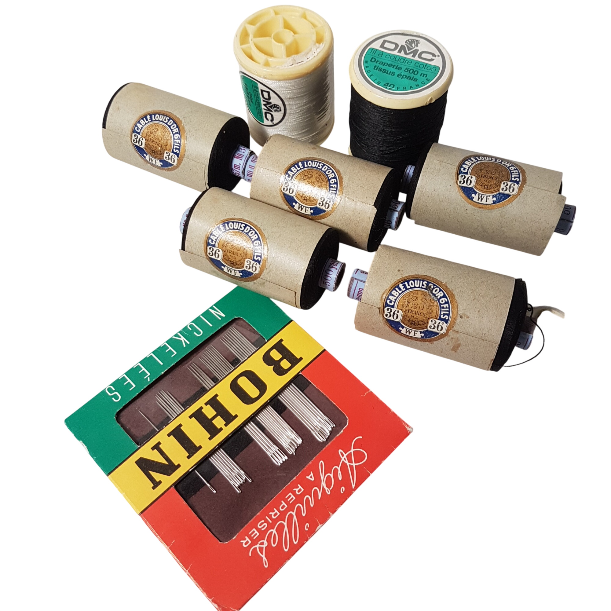 Bobines de fils coton noir comme neuves Comme neuf -  reconditionné disponible sur Label Emmaüs