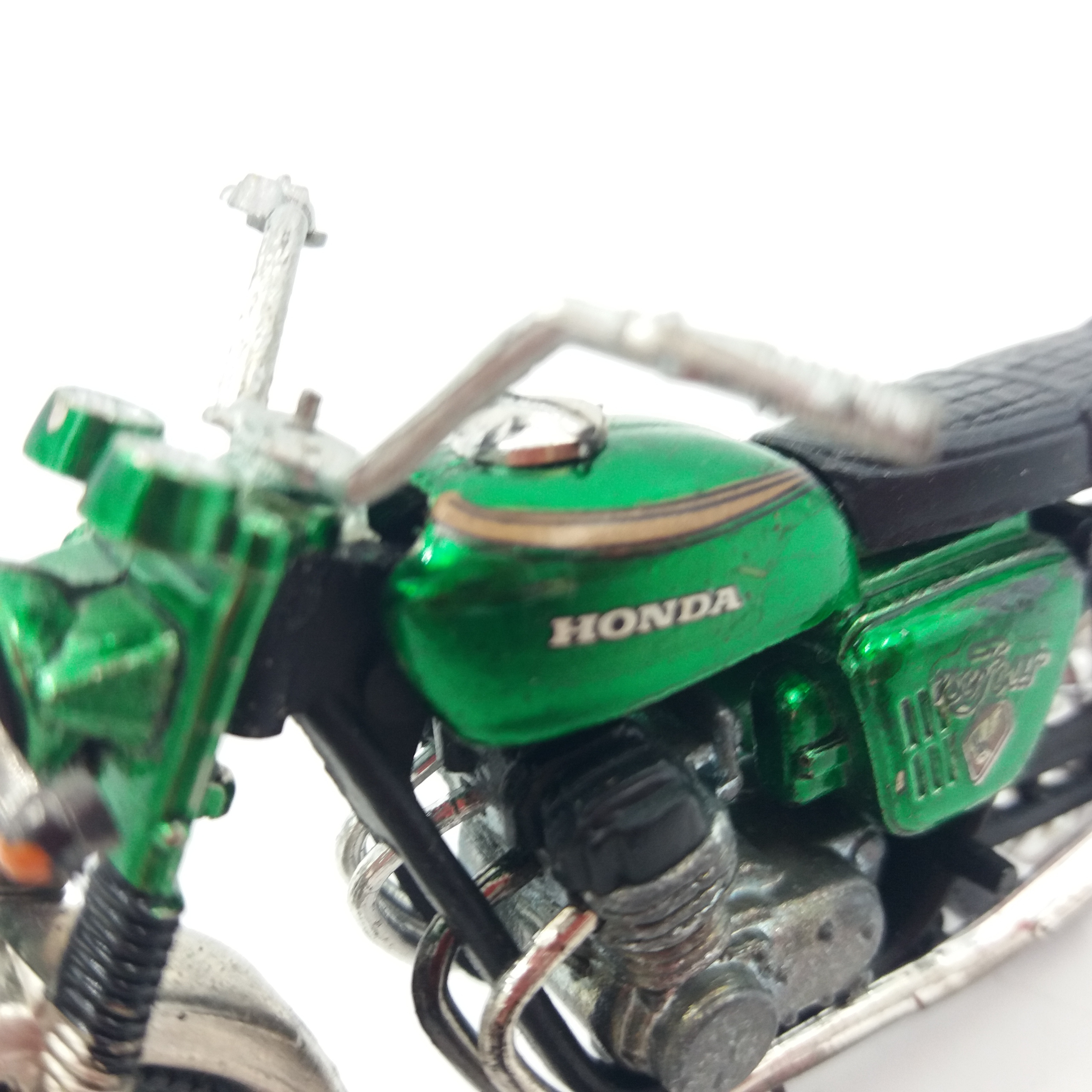 Voir photo 7 de Miniature Honda « Dream » CB 750 cc par Mercury, verte, échelle 1/24 Miniature Honda « Dream » CB 750 cc par Mercury, verte, échelle 1/24 Très bon état - Vue 7 -