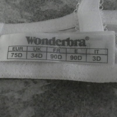 Soutien gorge taille 90D, couleur blanc cassé avec armatures - Femme - Wonderbra - Photo 3
