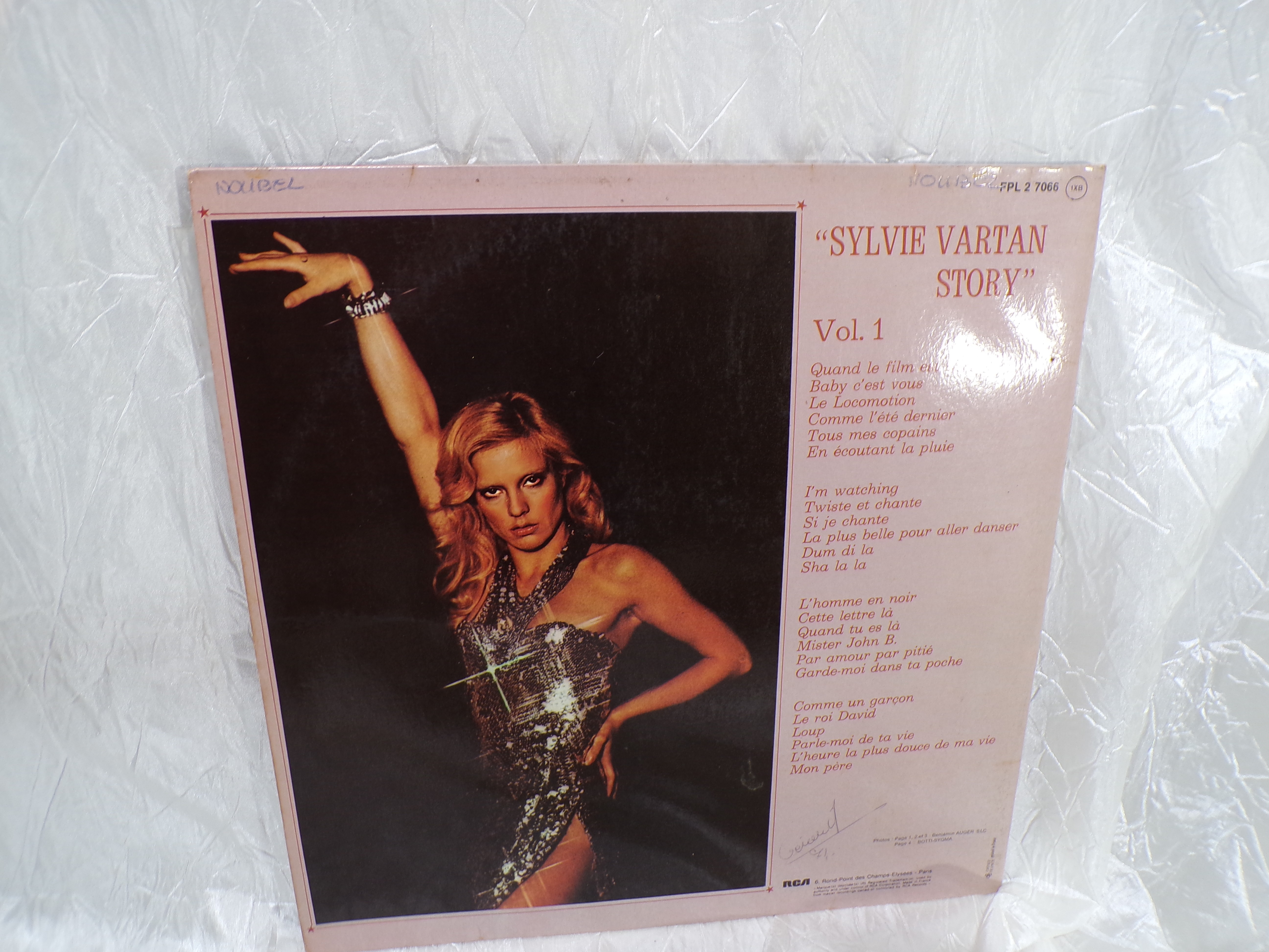 Voir photo 2 de Vinyle Sylvie Vartan RCA Victor FPL2 7066 Vinyle Sylvie Vartan RCA Victor FPL2 7066 Très bon état - Vue 2 -