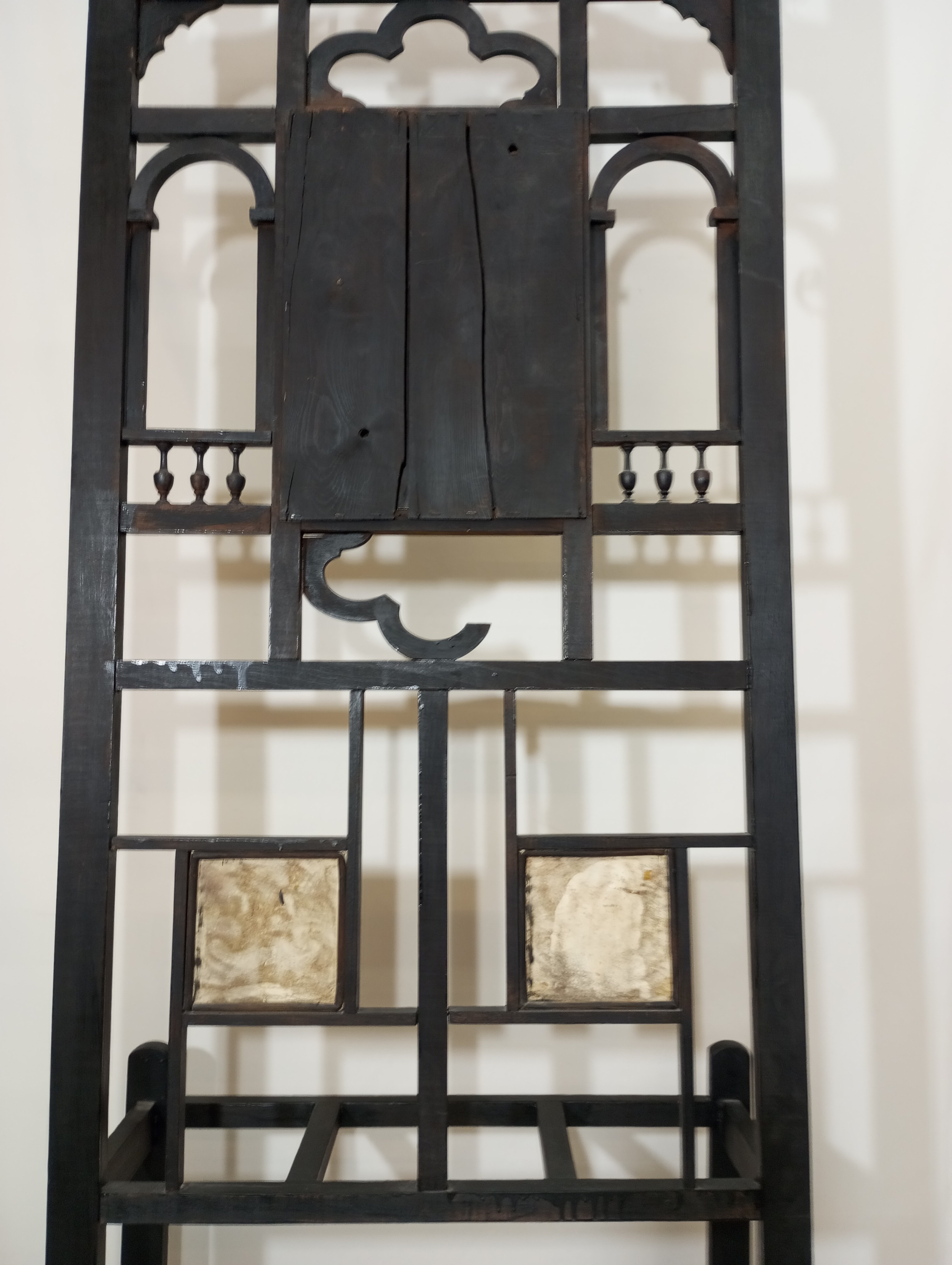 Porte manteau et parapluie 2 carreaux de ciramiqueet miroir bisauté noir structure en bois et 6 pateres État correct - Vue 5 - 