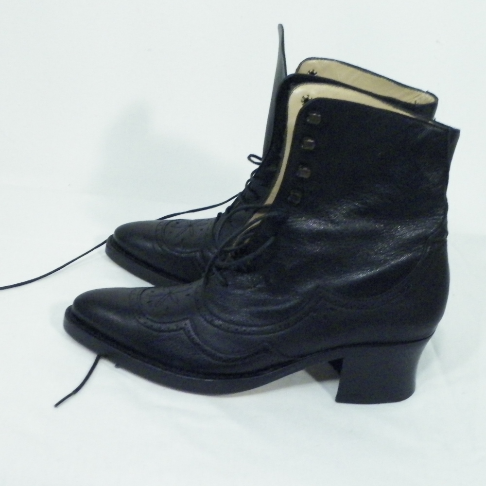 Bottine Femme Noire MOSQUITOS P 35. Bon état -  reconditionné disponible sur Label Emmaüs