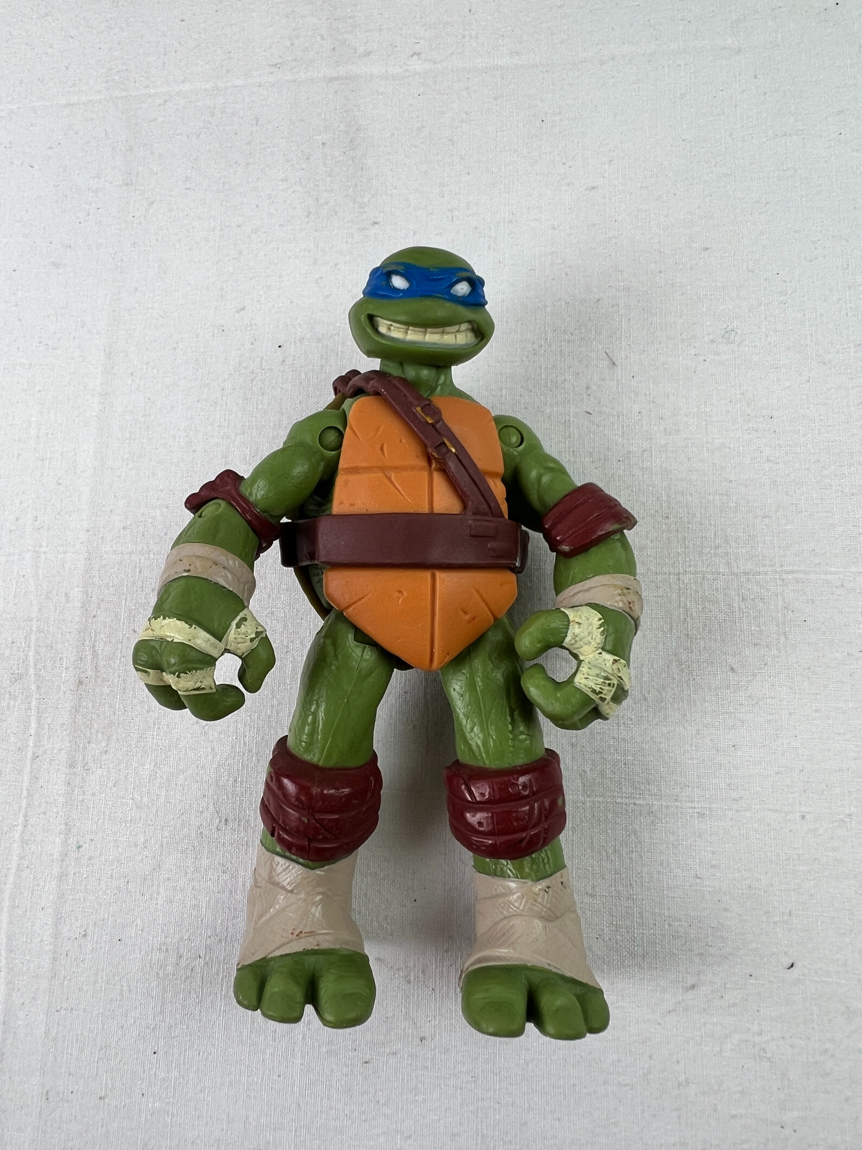 7 figurines Tortue Ninja Viacom 2012-14 Très bon état - Vue 14 - 